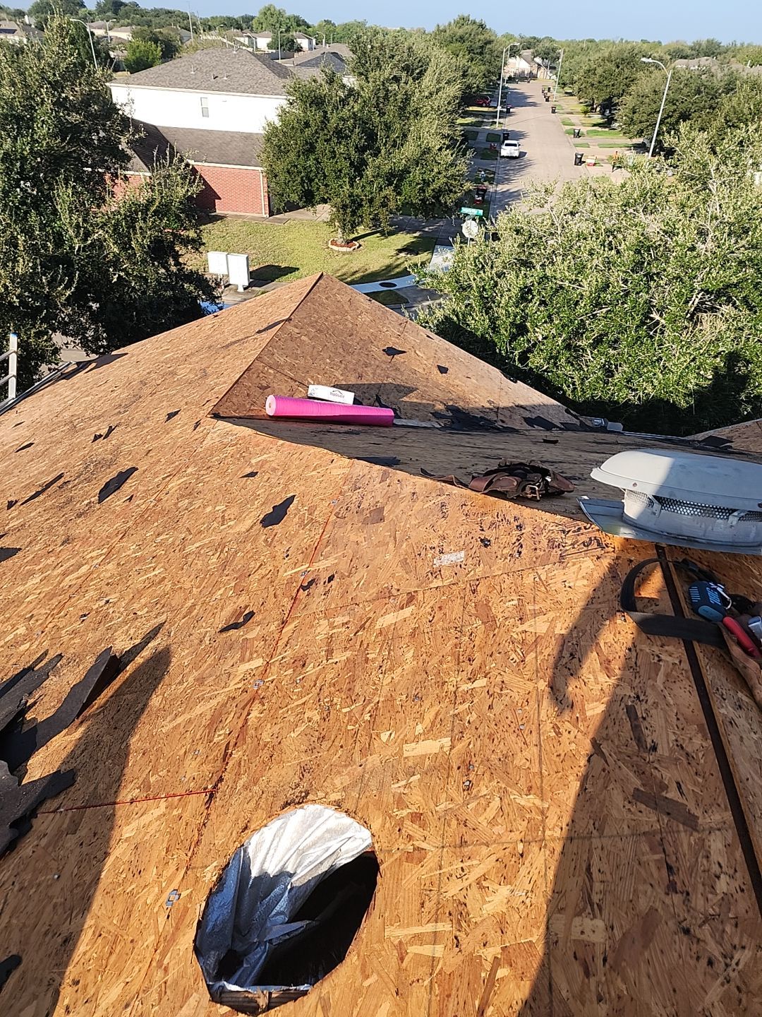 Residential Roofing Installation using Owen's Corning Duration (Lifetime) Shingles by Roof Repair Company