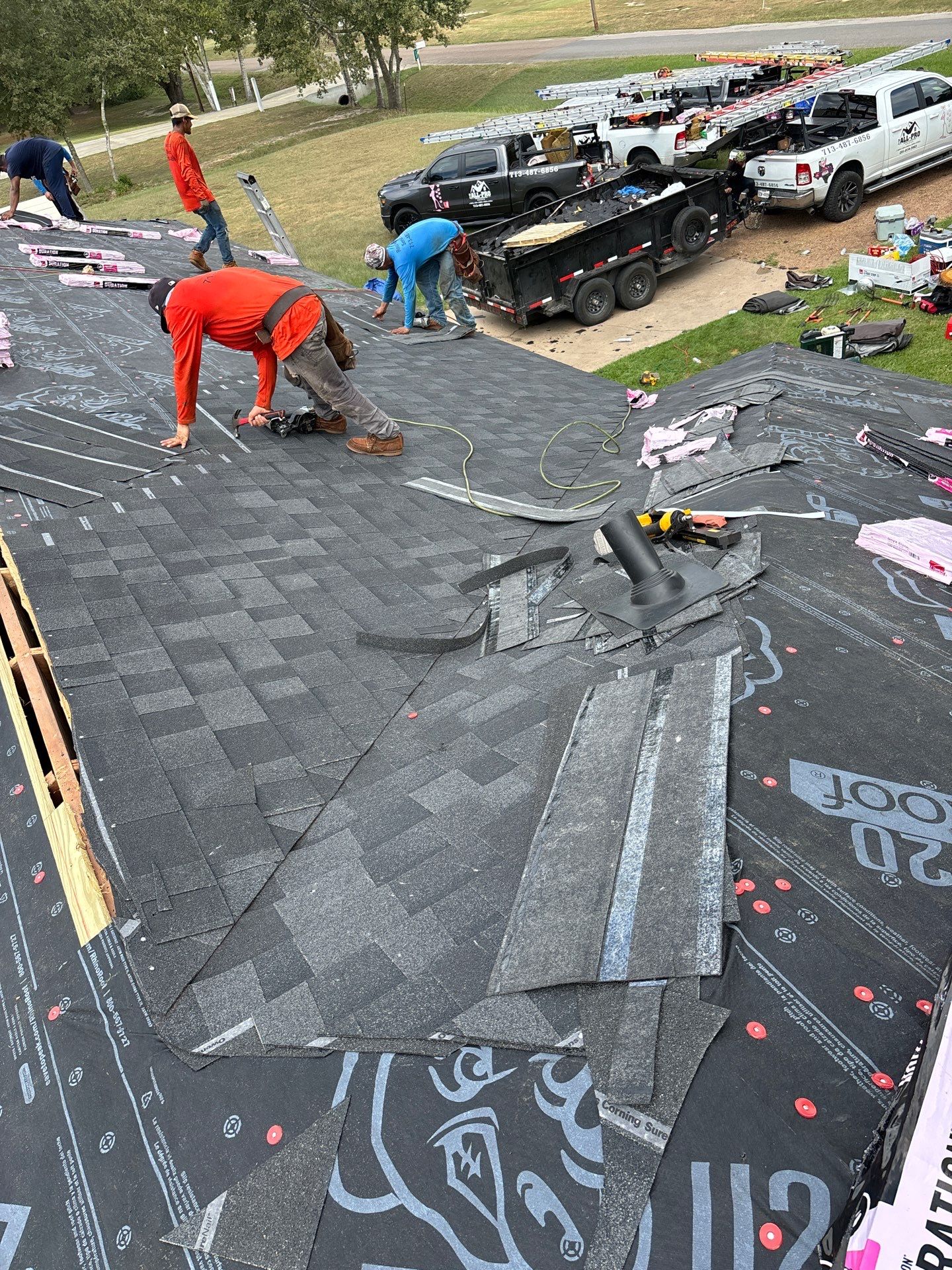 Residential Roofing Installation using Owen's Corning Duration (Lifetime) Shingles by Roof Repair Company