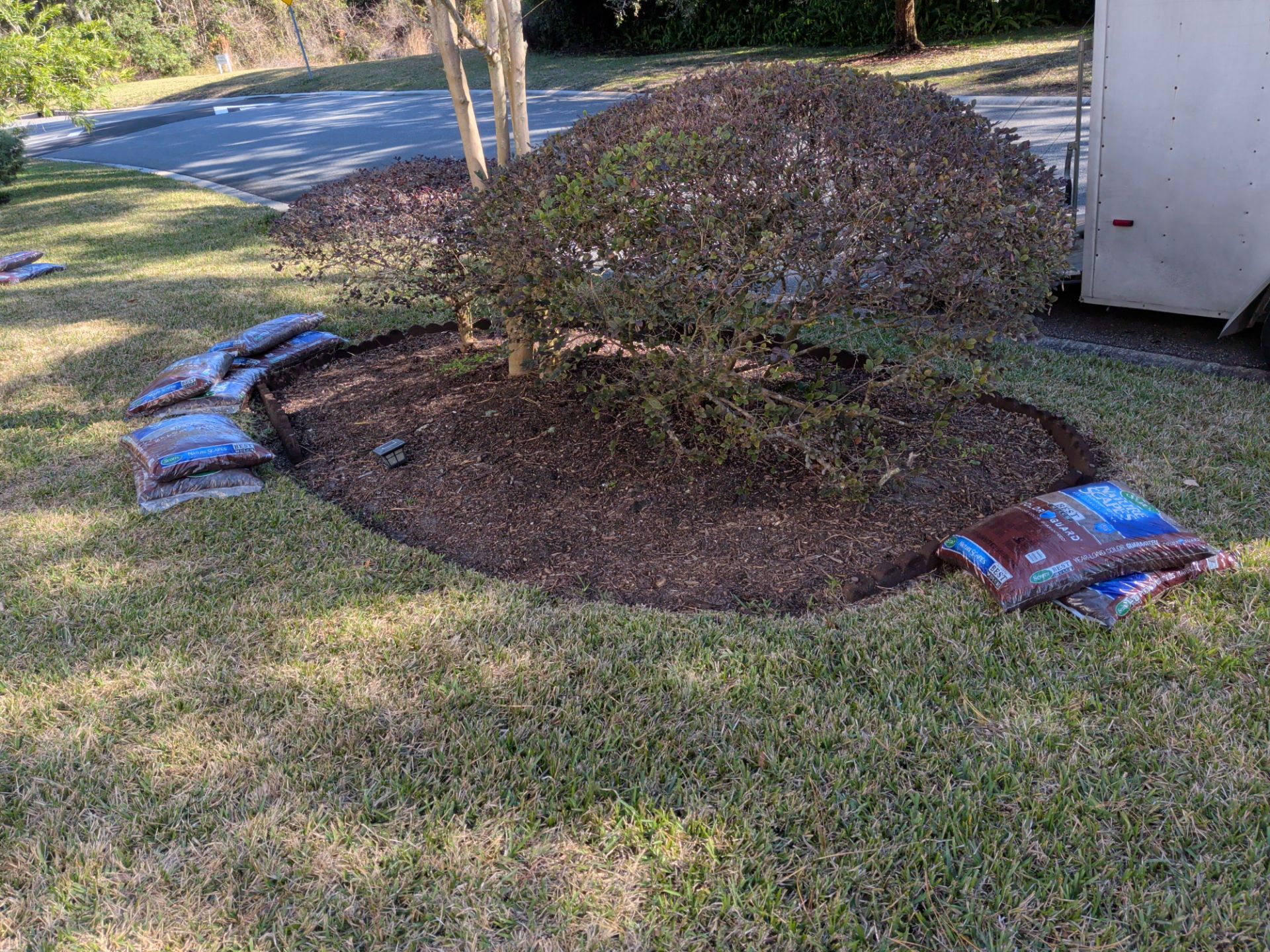 Flower Bed Cleanup & Mulch Preparation — Jacksonville Beach by Harmoni Home Services