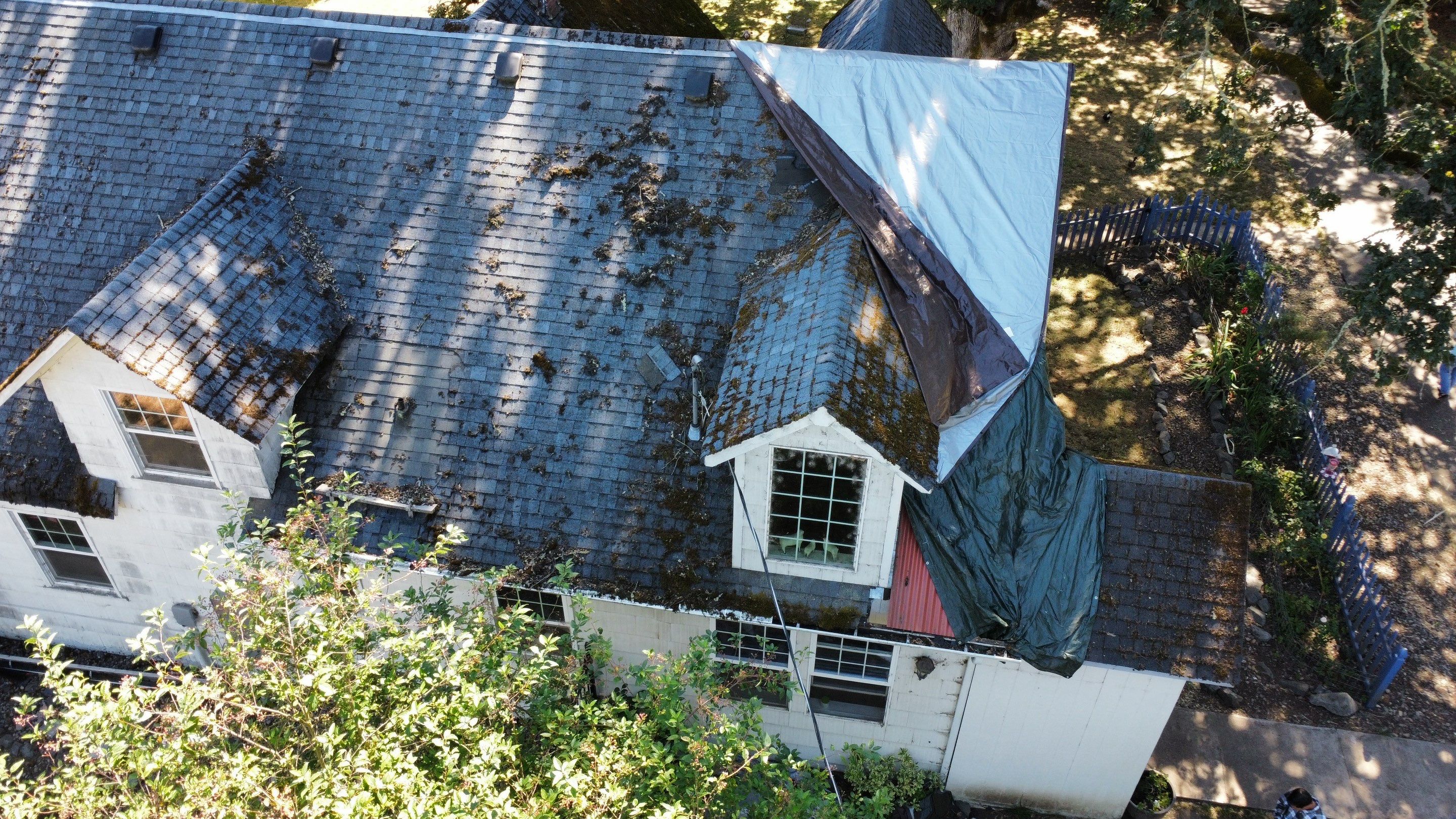 Residential Roofing Installation using IKO Dynasty (Color: Granite Black) by Orezona Building & Roofing Company, Inc.