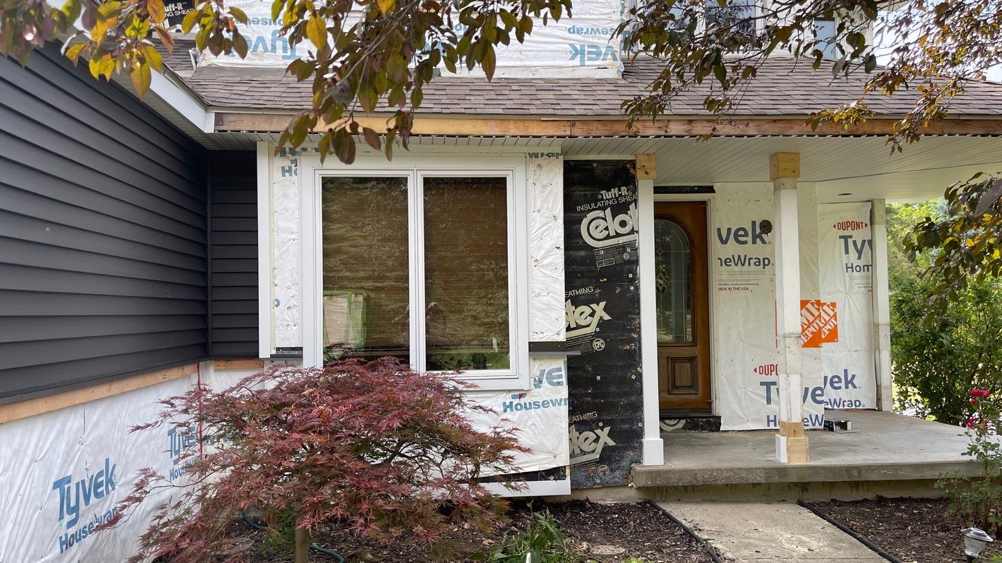 Siding Replacement using Certainteed Restoration Classic D4 by 180 Contractors