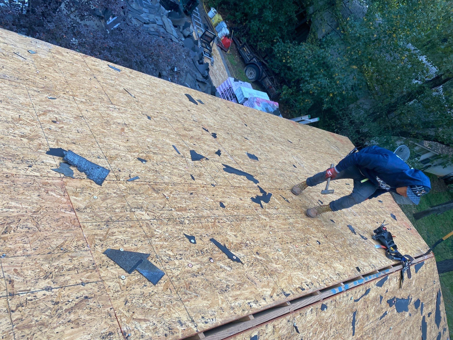 Residential Roofing Installation using Owen's Corning Duration (Lifetime) Shingles by Roof Repair Company
