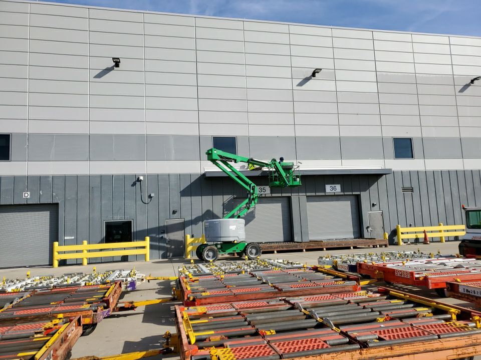 Tilt-up Precast Exterior Warehouse Painting by Paint Platoon USA