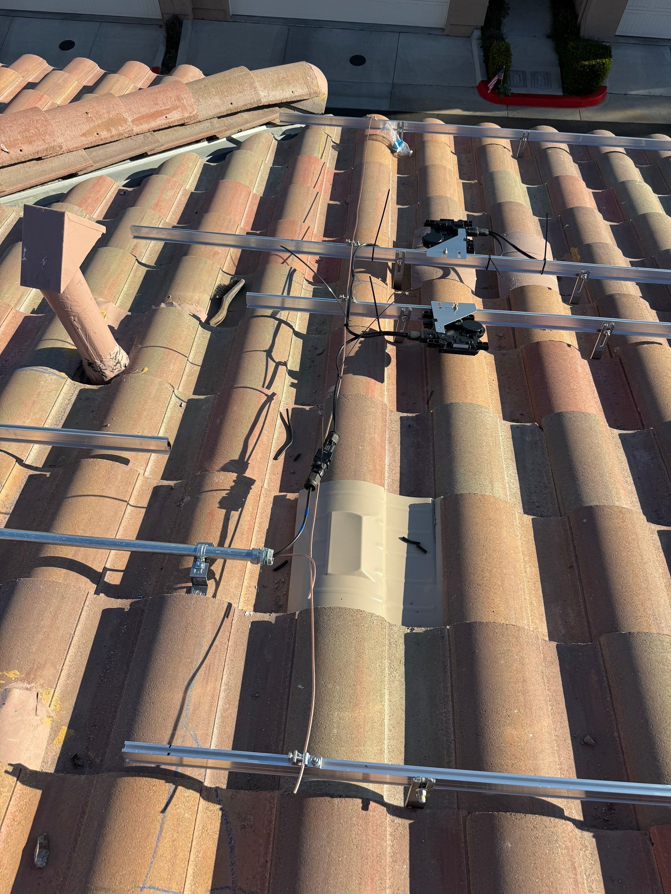 Solar Panel Installation and Enphase IQ Battery Storage in Simi Valley by VIBE SOLAR