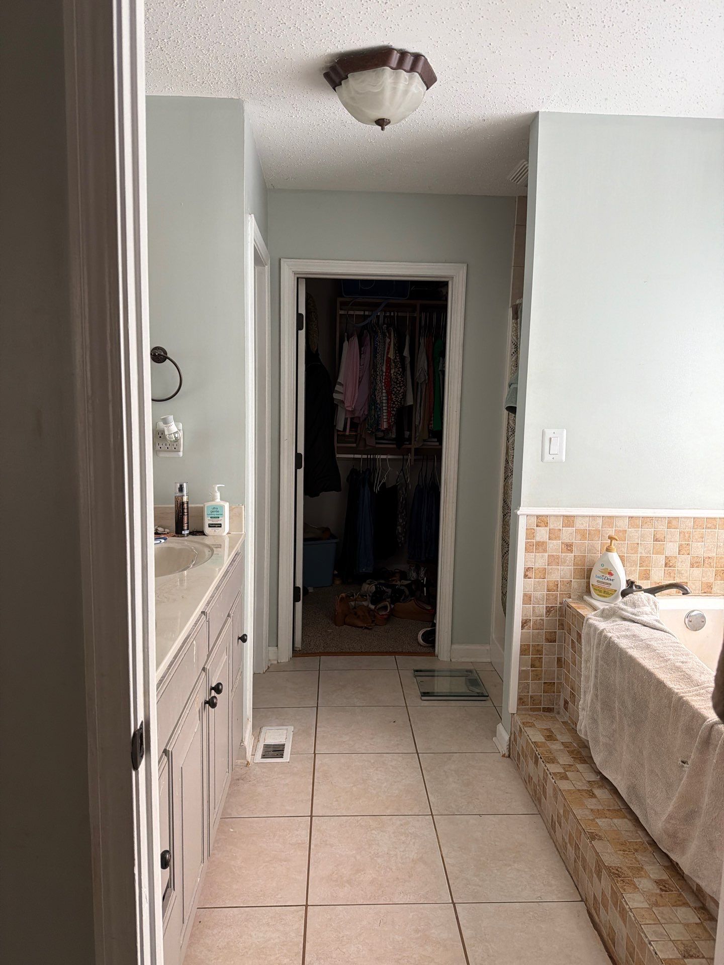 Interior Painting & Drywall Repair by Praise God Painting, LLC