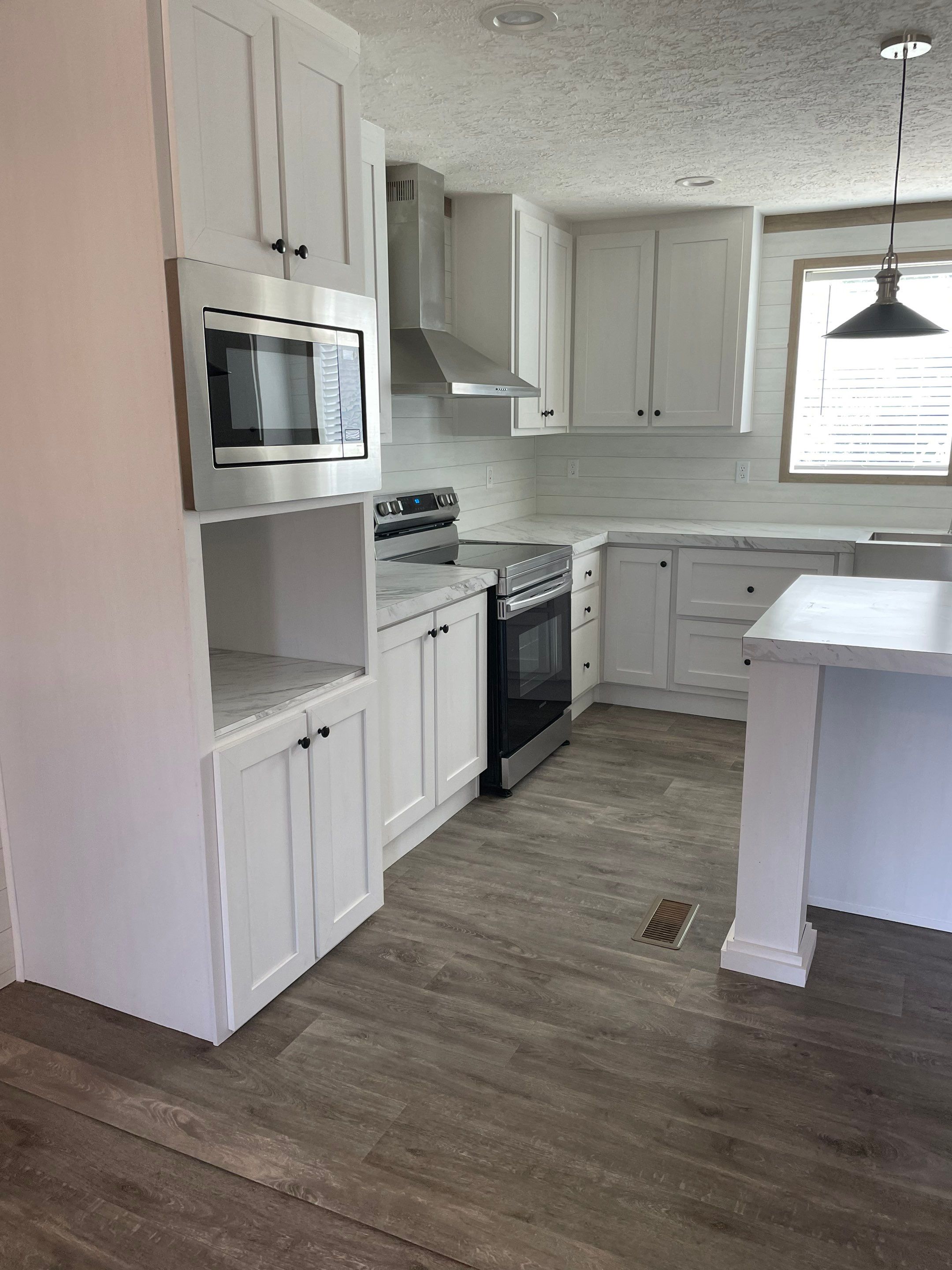 Farmhouse Breeze 72 by Clayton Homes of Walton