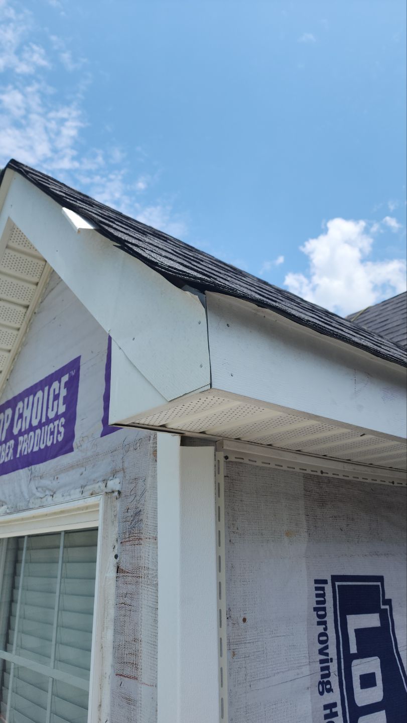 Residential Roofing Installation using Owens Corning® Oakridge Onyx Black by Indigo State Roofing