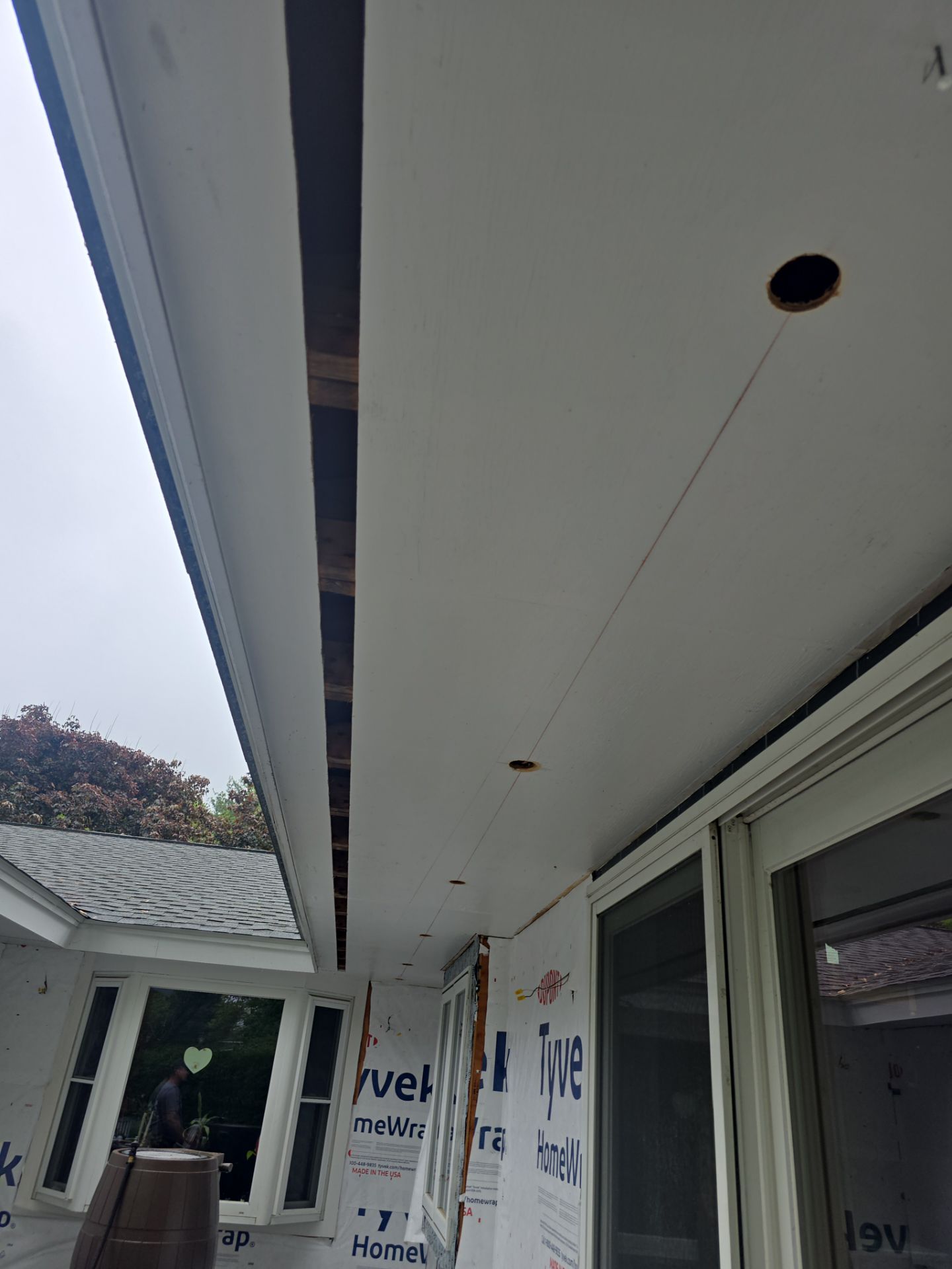 Vinyl Siding Transformation – Pacific Blue by Mighty Dog Roofing of Greater Middlesex County