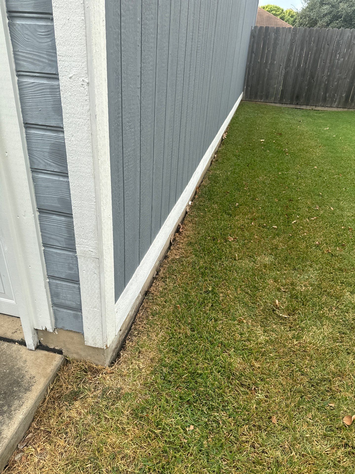 Siding Painting by TEXFIX LLC