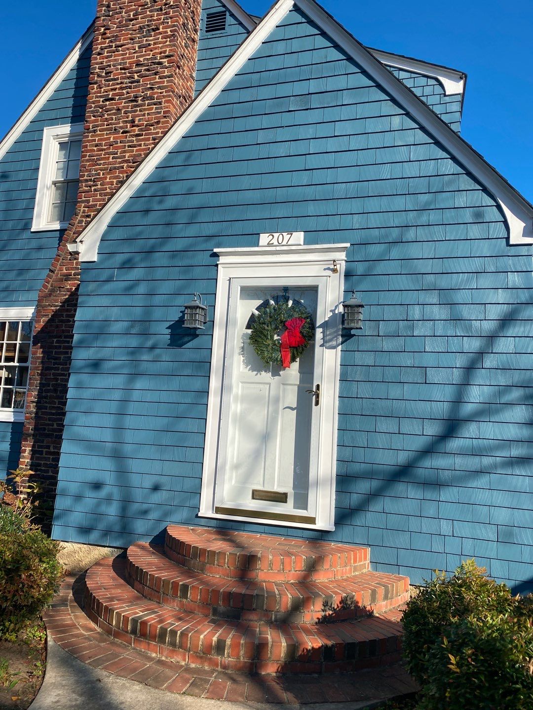 Siding Installation using Western Red Cedar #1 Perfection G&R CCA - Shingles & Shakes by RM Banning, Inc.