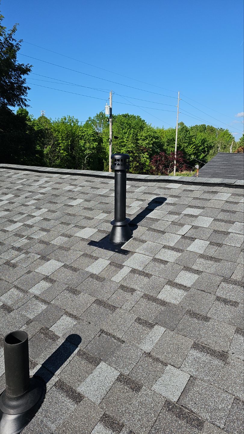 Atlas Pinnacle, Color, Coastal Granite, Drip Edge, Color, Birch White by Eagle Eye Roofing