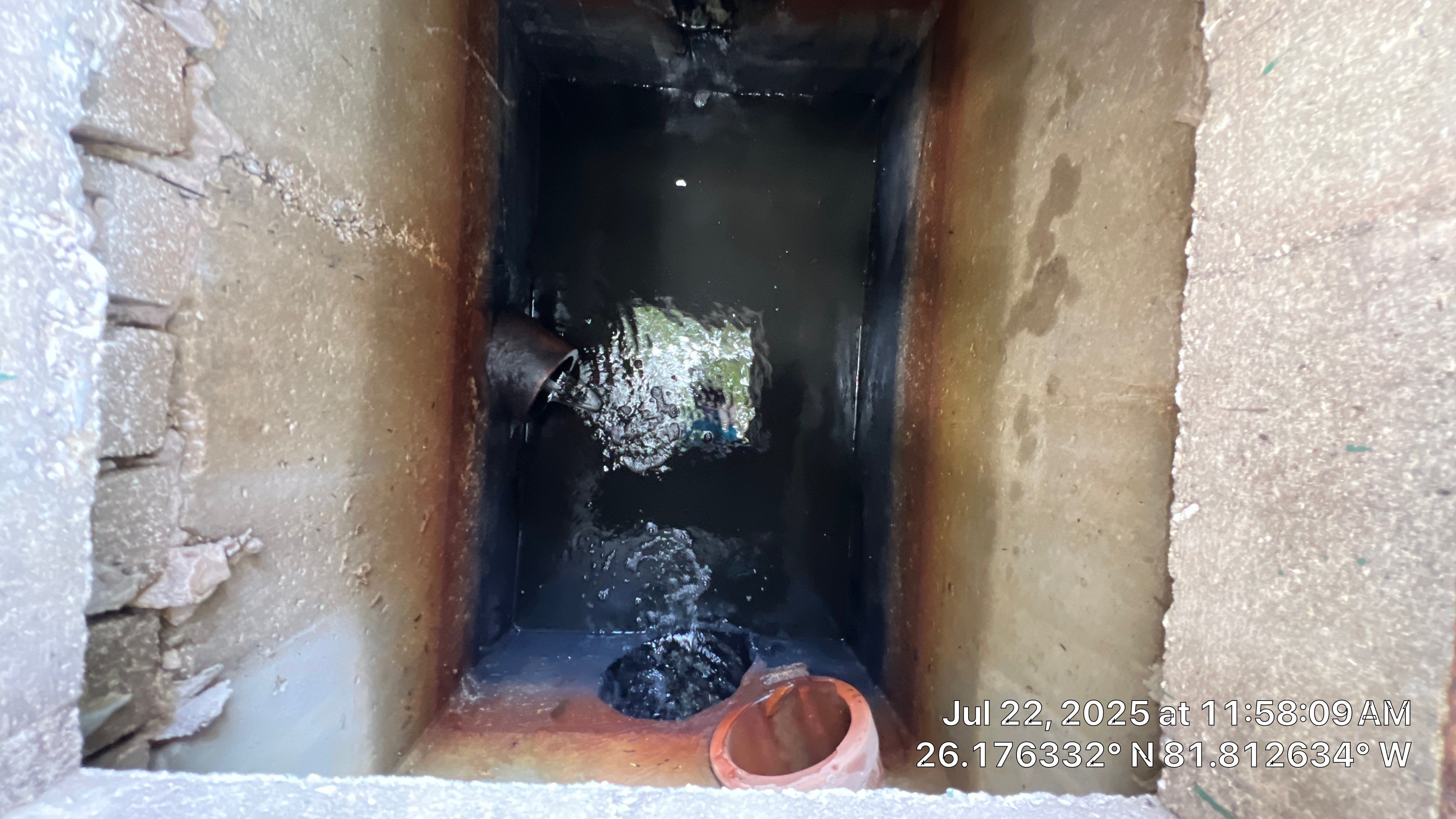 Naples Condo Complex Stormwater System Maintenance and Hurricane Cleanup by APS Power & Water