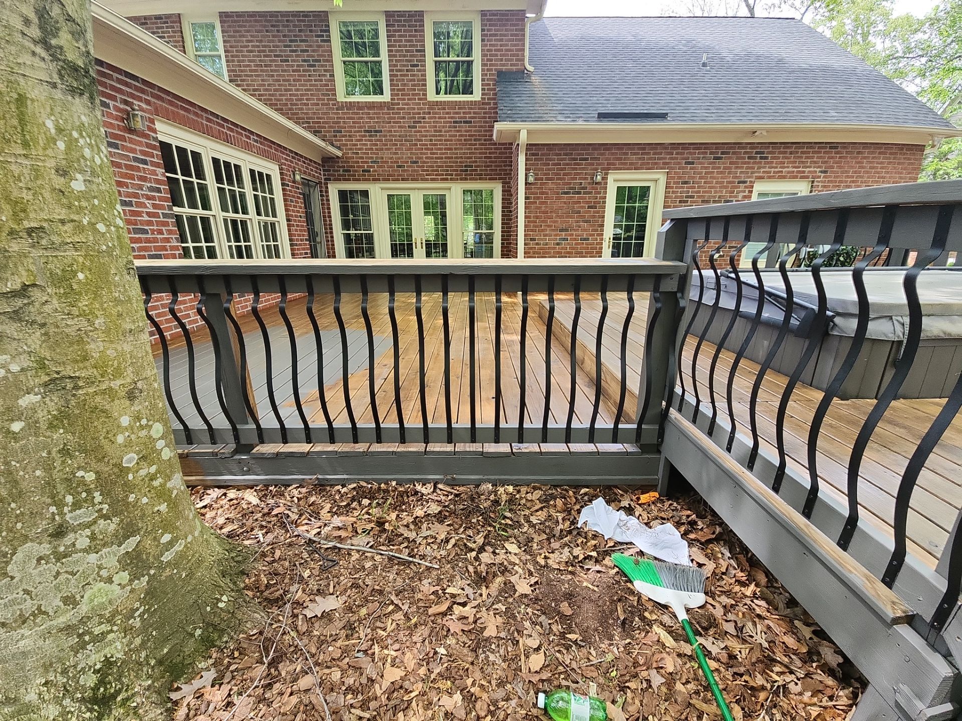Weathered Deck using AcryFin by DuraSeal