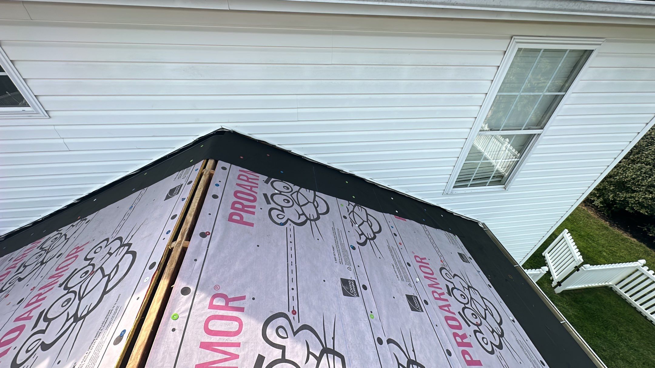 roof replacement using Onyx Black Durations by WIW Enterprises Inc