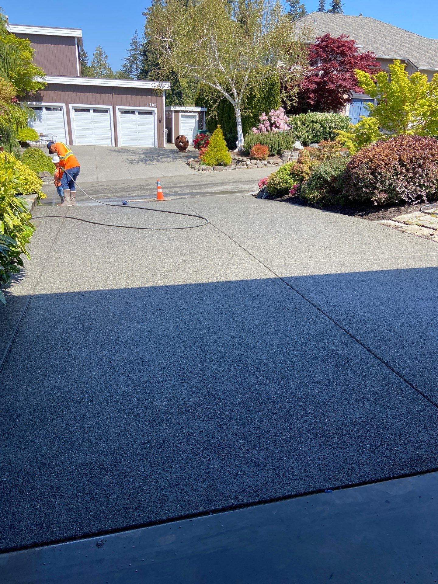 Concrete Driveway Repair | Mukilteo  by Jireh Asphalt & Concrete Inc 