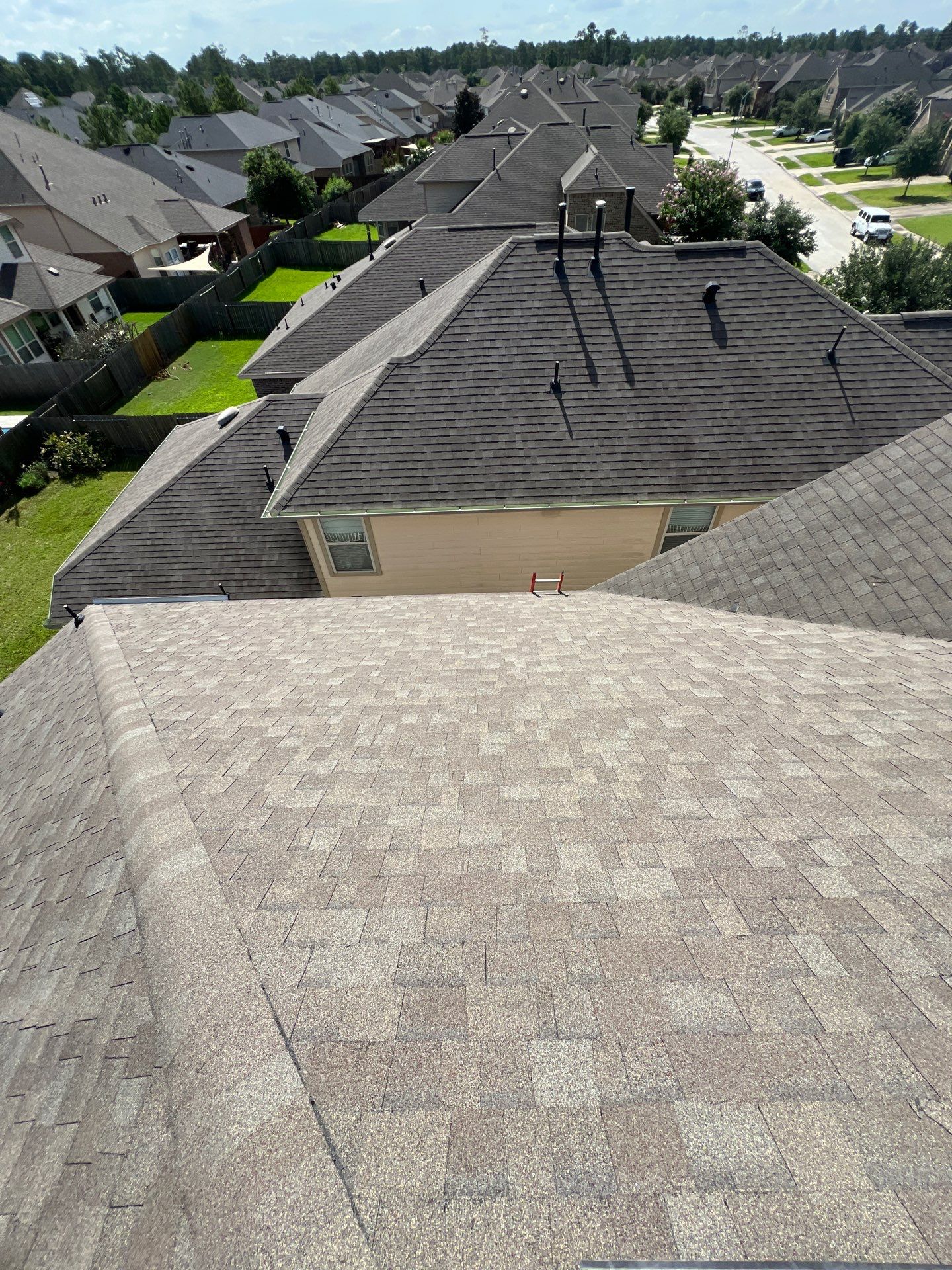 Hail Damage using Owen's Corning Duration (Lifetime) Shingles by Roof Repair Company