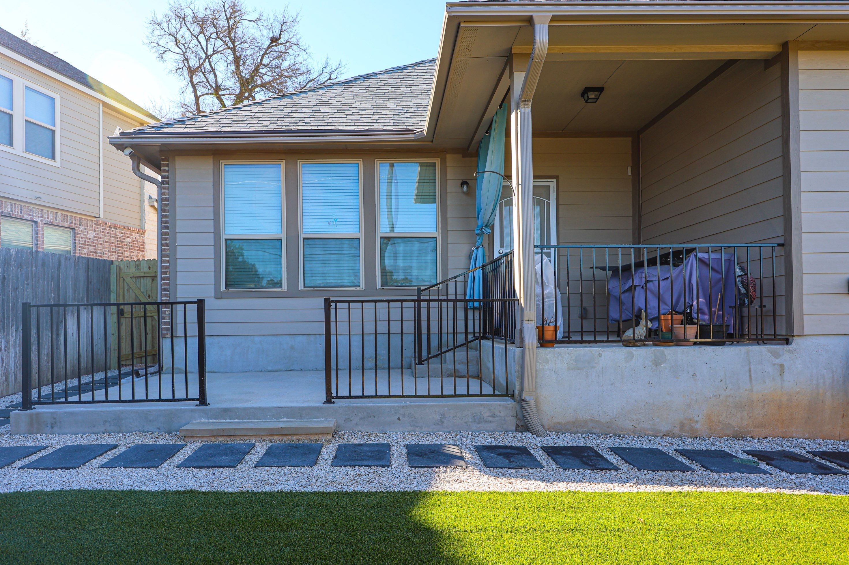 Wortham Oaks, San Antonio by Hole In One Lawns, LLC