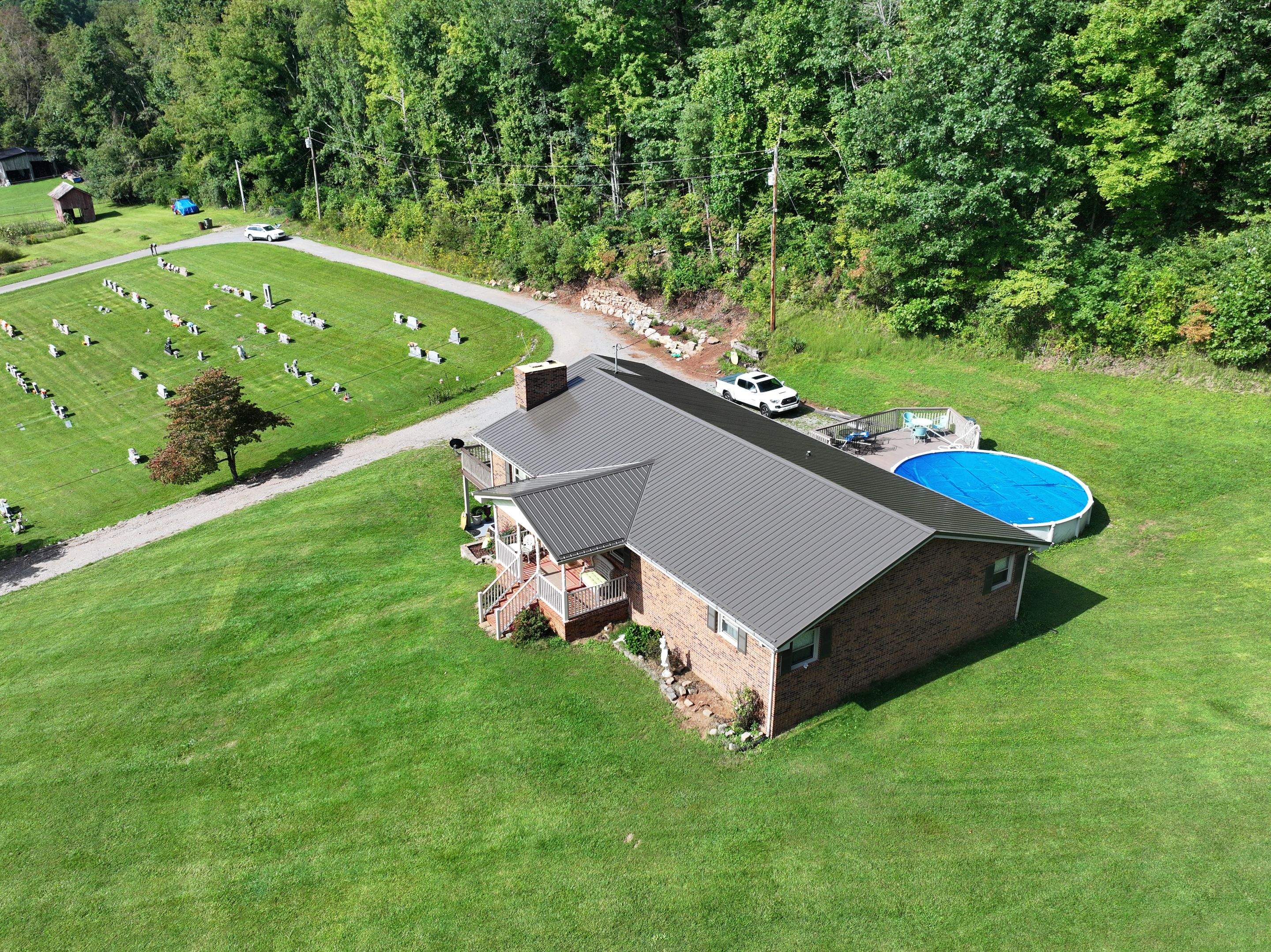 Whisenhunt Residence by Omnia Roofing