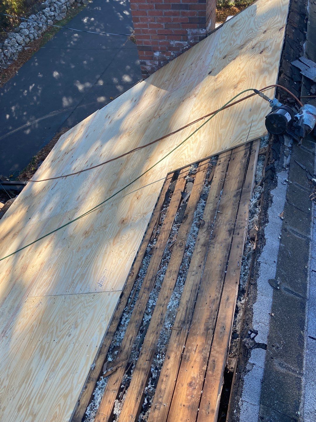 Residential Roofing Installation using Owens Corning TruDefinition by A Plus Exterior