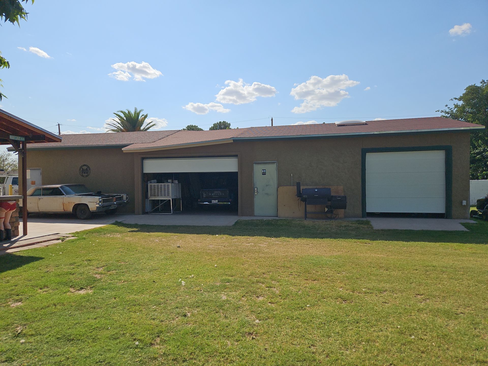 Exterior Stucco Painting and Repair by Regal Renovate