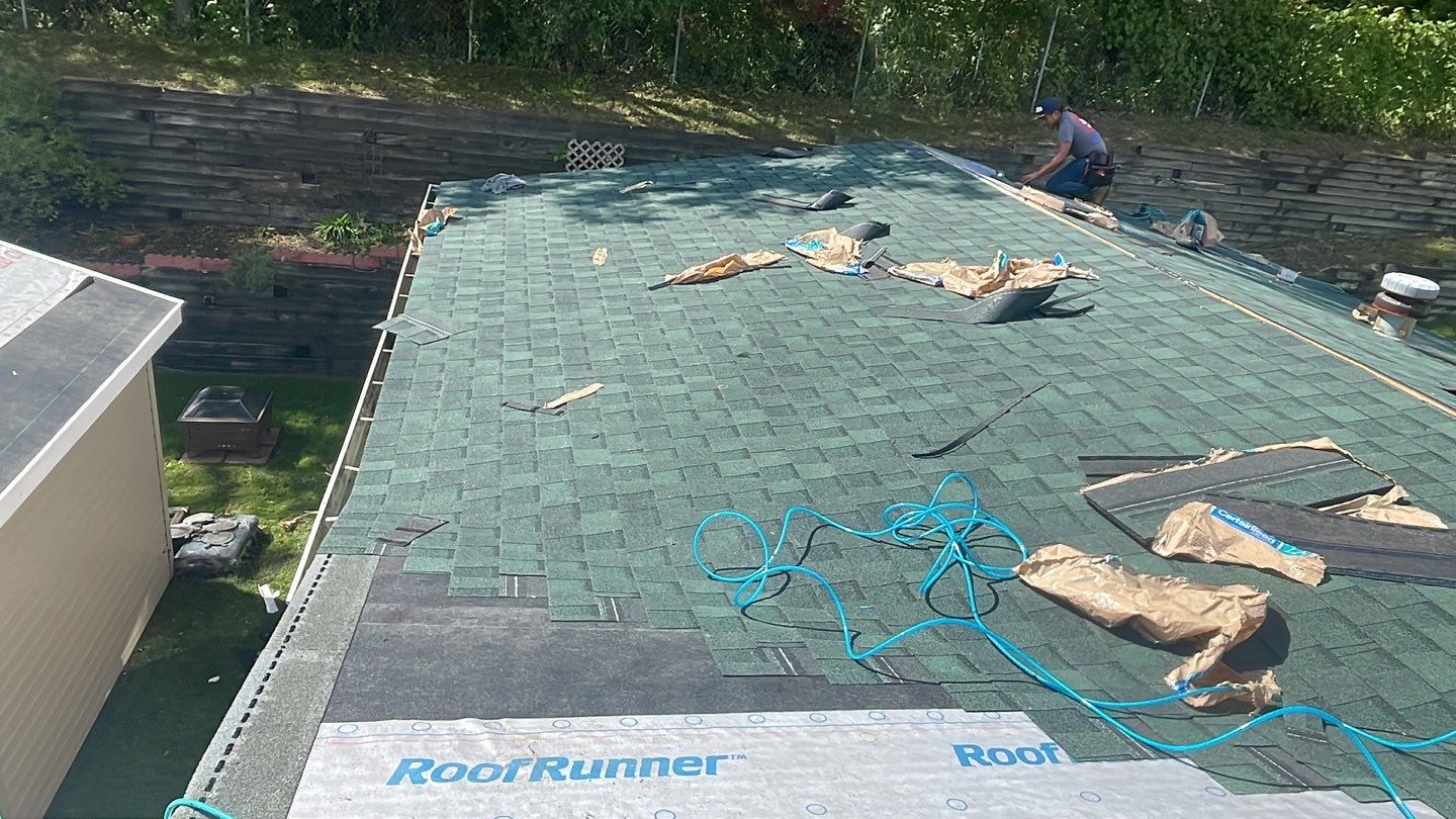Roof Replacement using CertainTeed Landmark by 180 Contractors