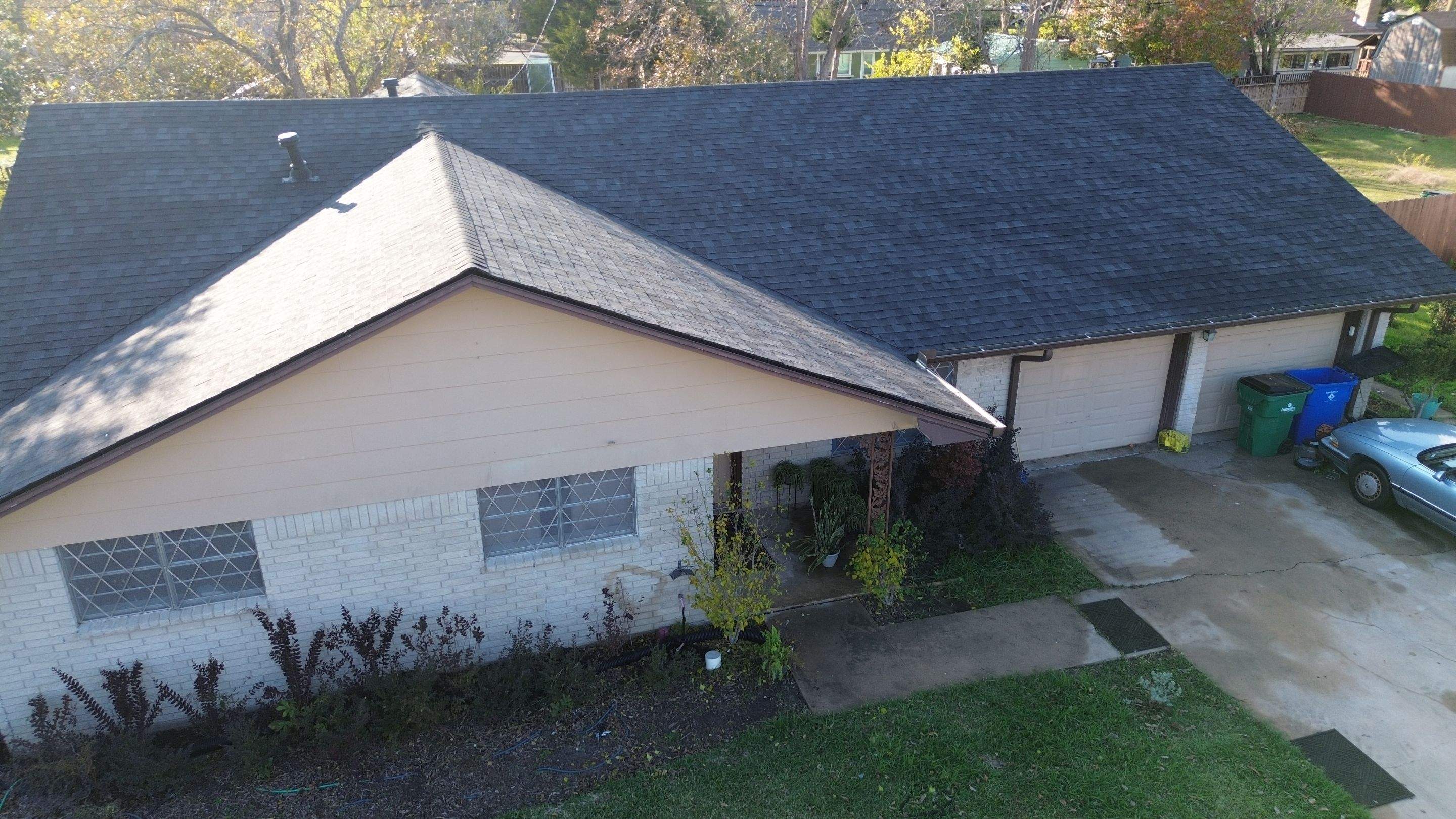 Asphalt Shingle Roof Replacement in Taylor, TX by DeZign Roofing & Exteriors