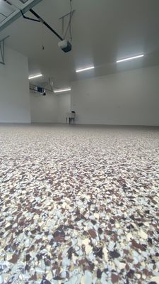 Garage using Cordwood