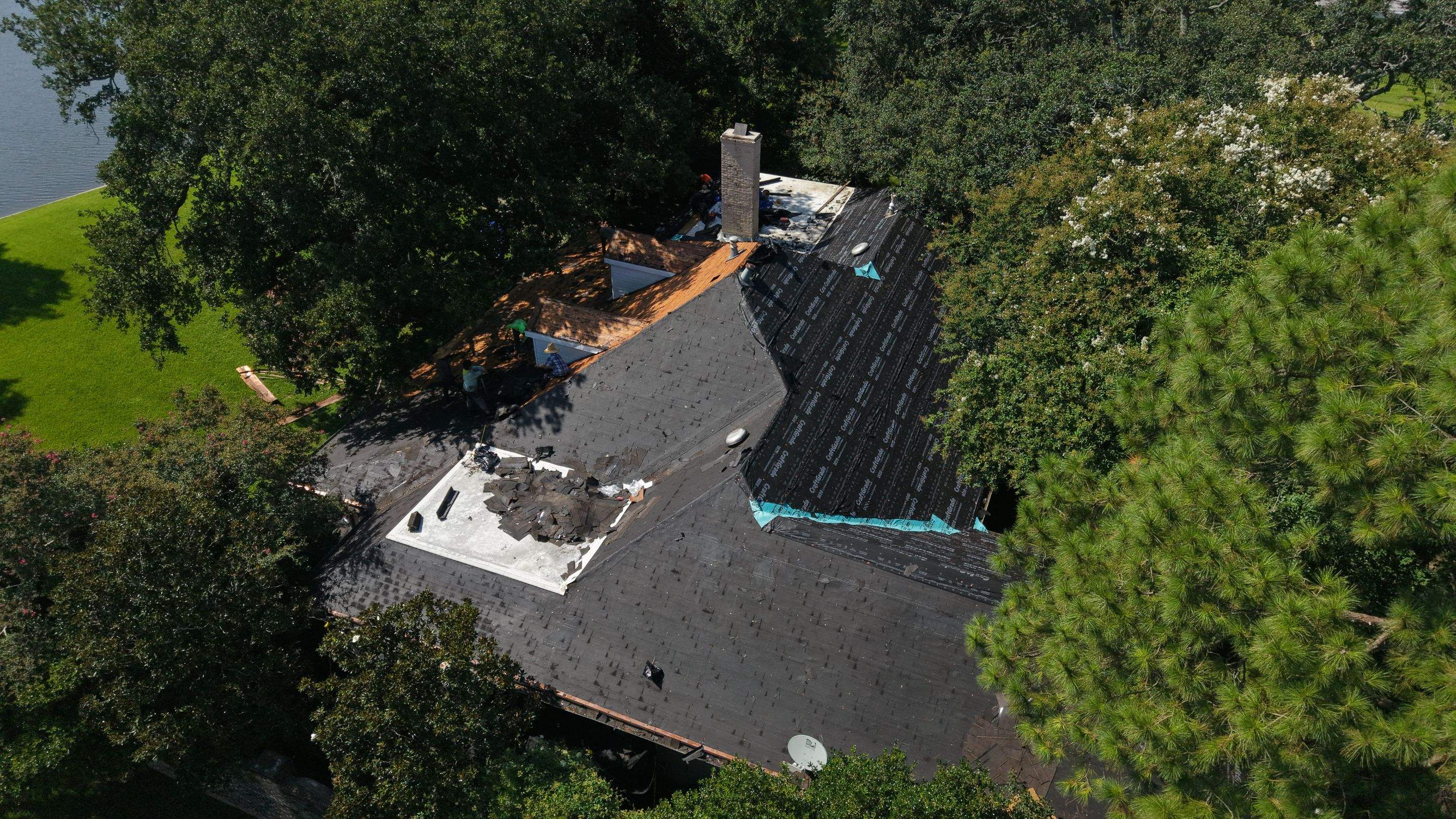 Roof Replacement in New Orleans by HDS Contractors