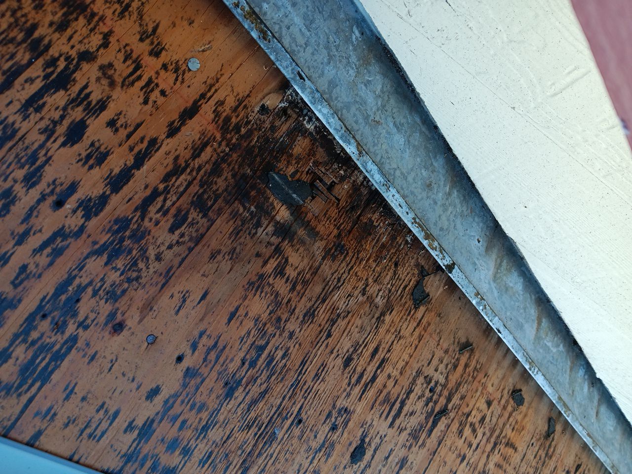 Residential Roofing Installation using Owen's Corning Duration (Lifetime) Shingles by Roof Repair Company