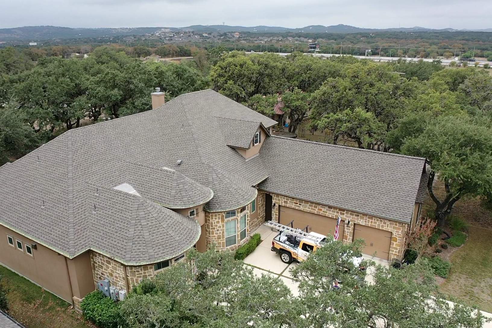 Residential Roof Replacement using GAF Timberline HDZ Architectual Shingles by Premier Roofing and Contracting