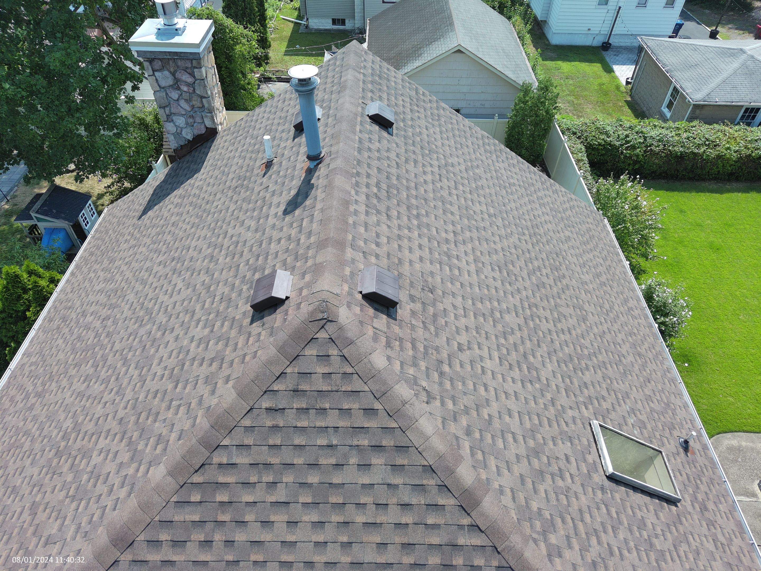 Herts Roofing & Construction featured photo.