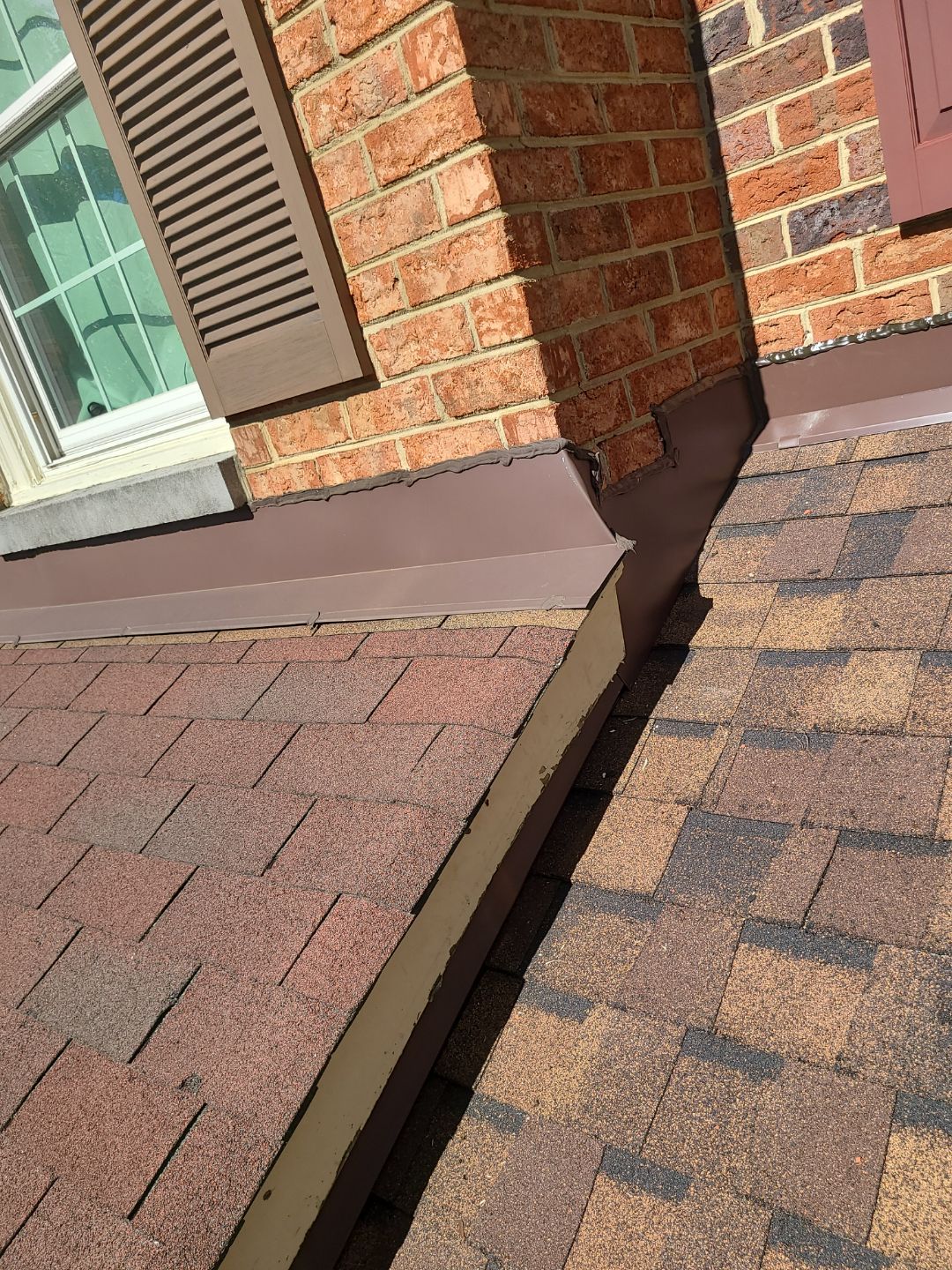 Alexandria: Roof Replacement with CertainTeed Landmark Pro in Max Def Burnt Sienna by RM Banning, Inc.