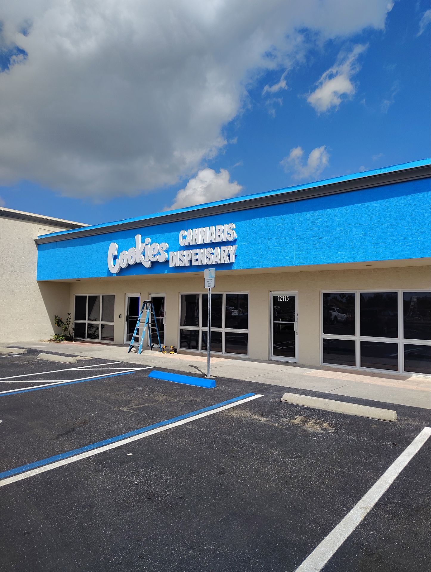 COOKIES CANNABIS Channel Letters: Permit, Fab & Install by SignCrafters