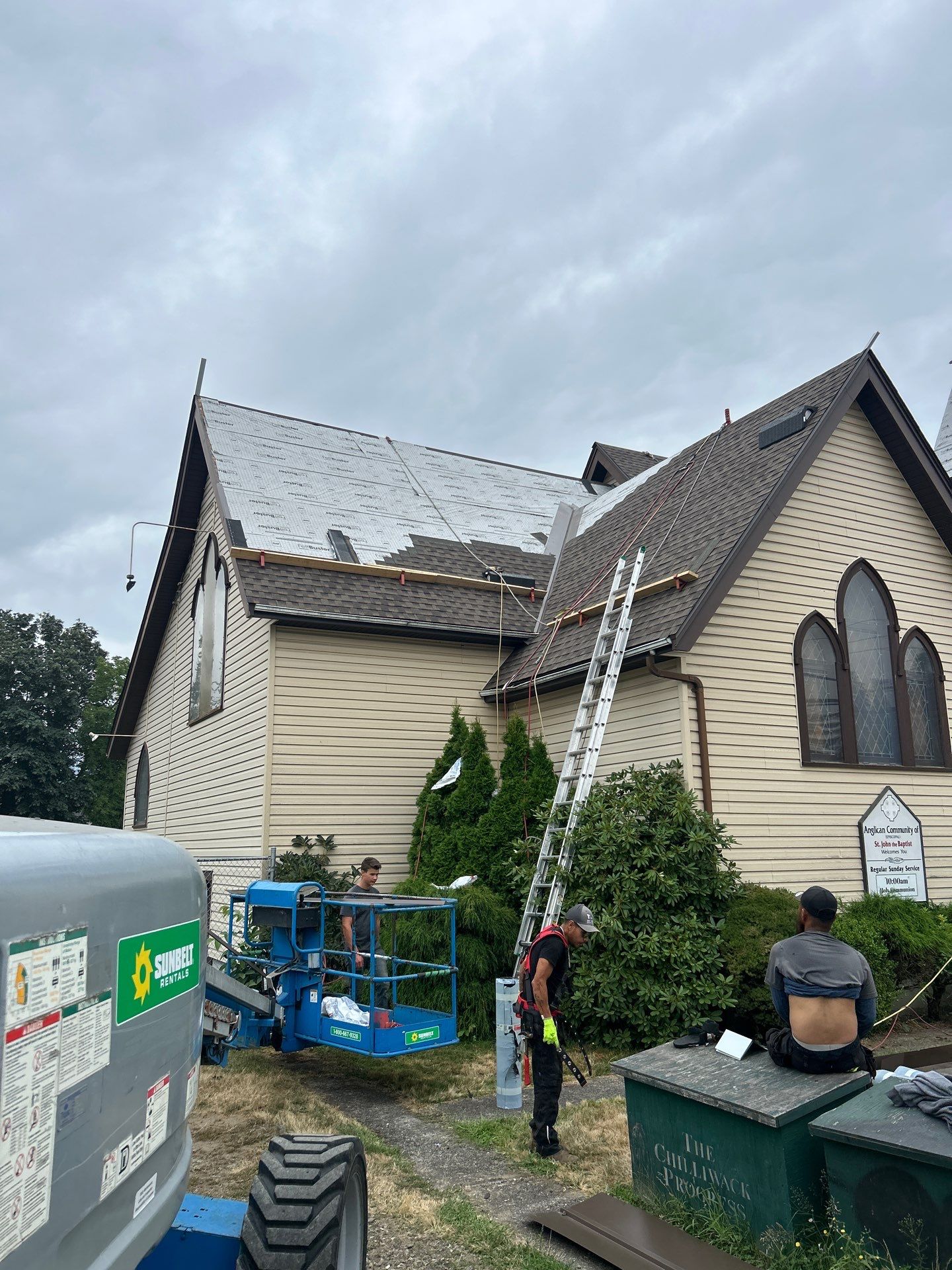 Commercial Roofing Installation with GAF Silver Pledge Warranty by Top Notch Roofing Inc