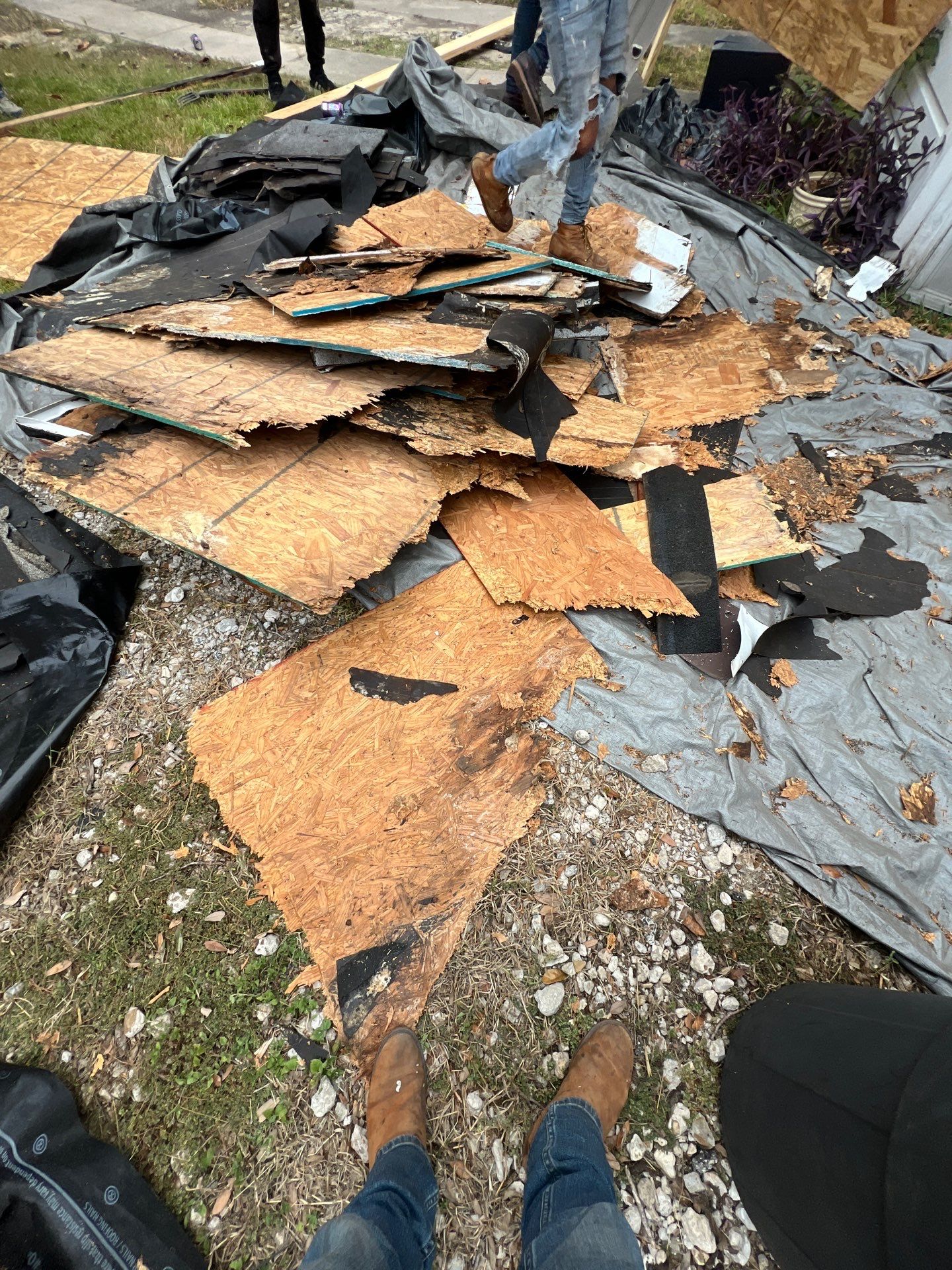 Residential Roofing Repair using Owen's Corning Duration (Lifetime) Shingles by Roof Repair Company