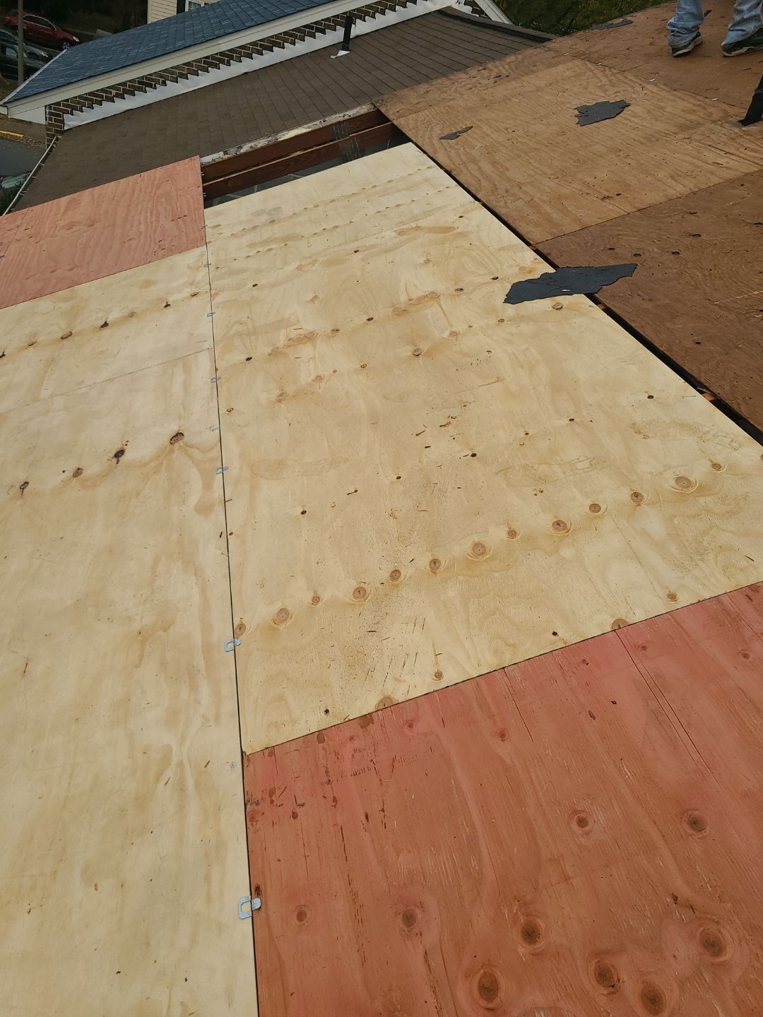 Springfield: Residential Roof Replacement with CertainTeed Landmark Pro in Max Def Burnt Sienna by RM Banning, Inc.