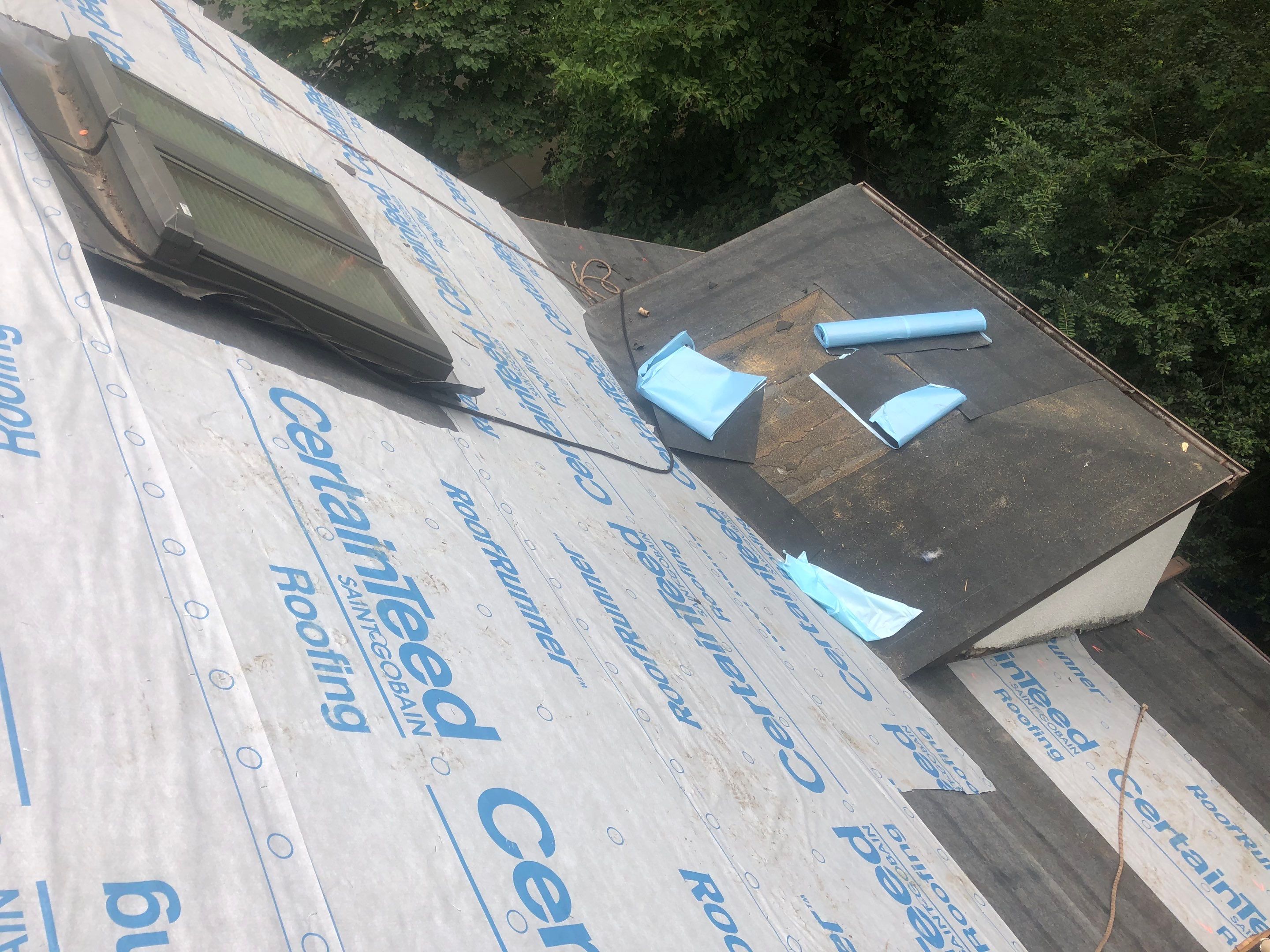 Arlington: CertainTeed Landmark Pro Designer Shingles in Max Def Shenandoah by RM Banning, Inc.