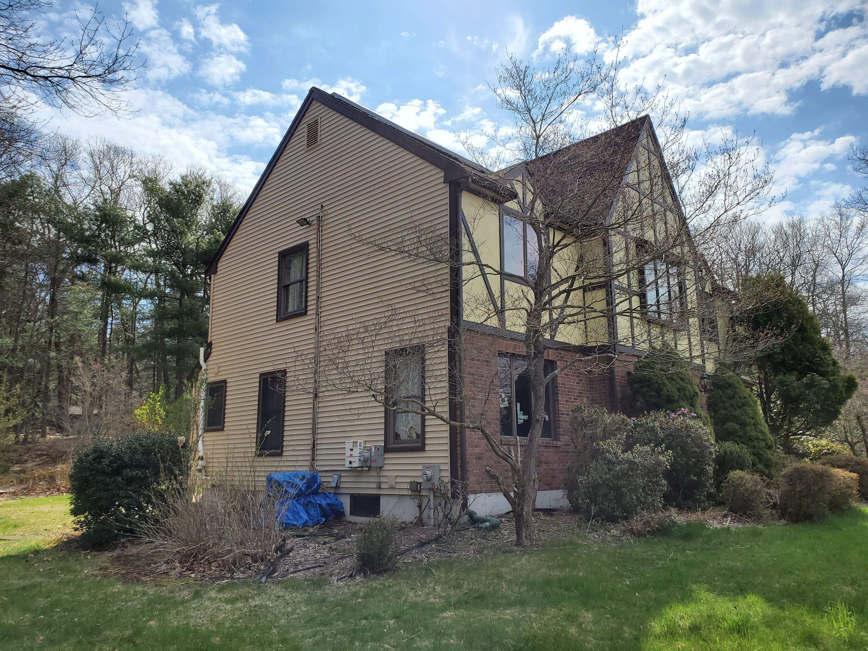 Siding Installation using James Hardie by UBrothers Construction