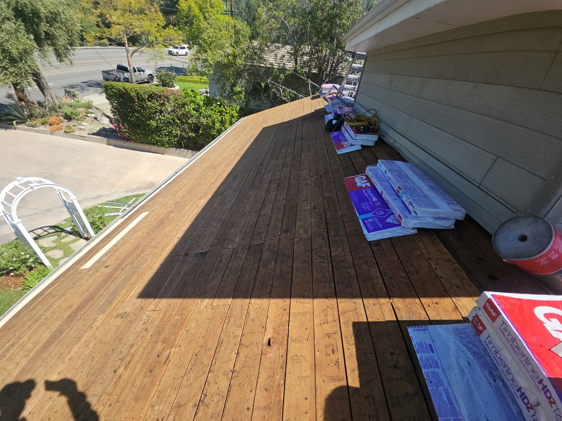 Roof Replacement - La Cañada Flintridge, CA 91011 by Epic Roof Replacement