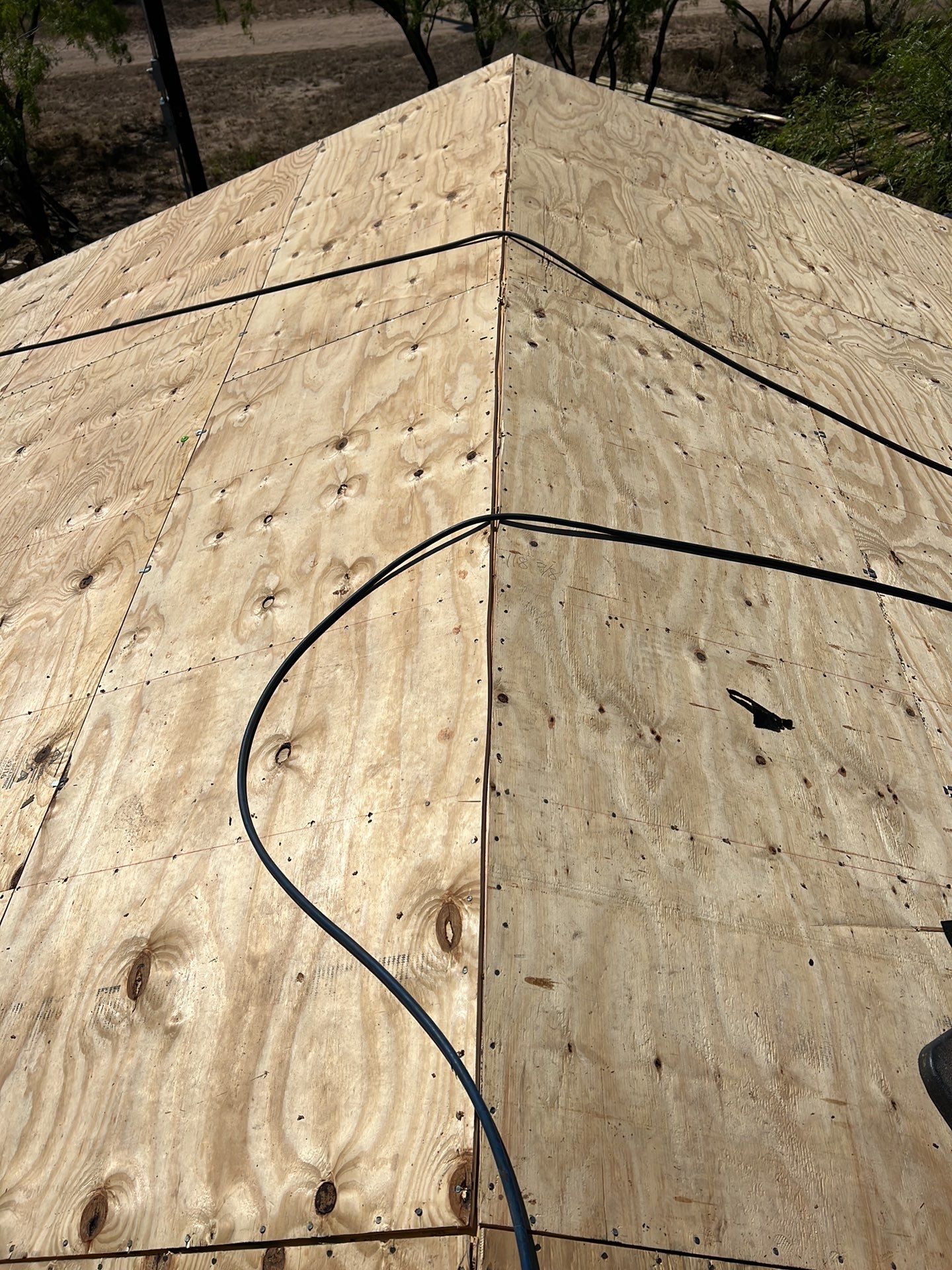Front Porch Sitt'n by Bayfront Roofing and Construction