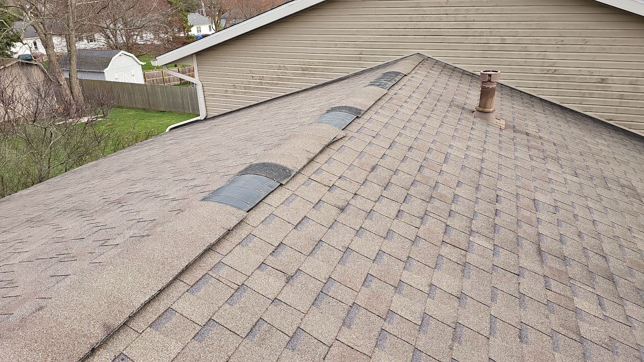 ATLAS PINNACLE COLOR: BLACK SHADOW by Eagle Eye Roofing
