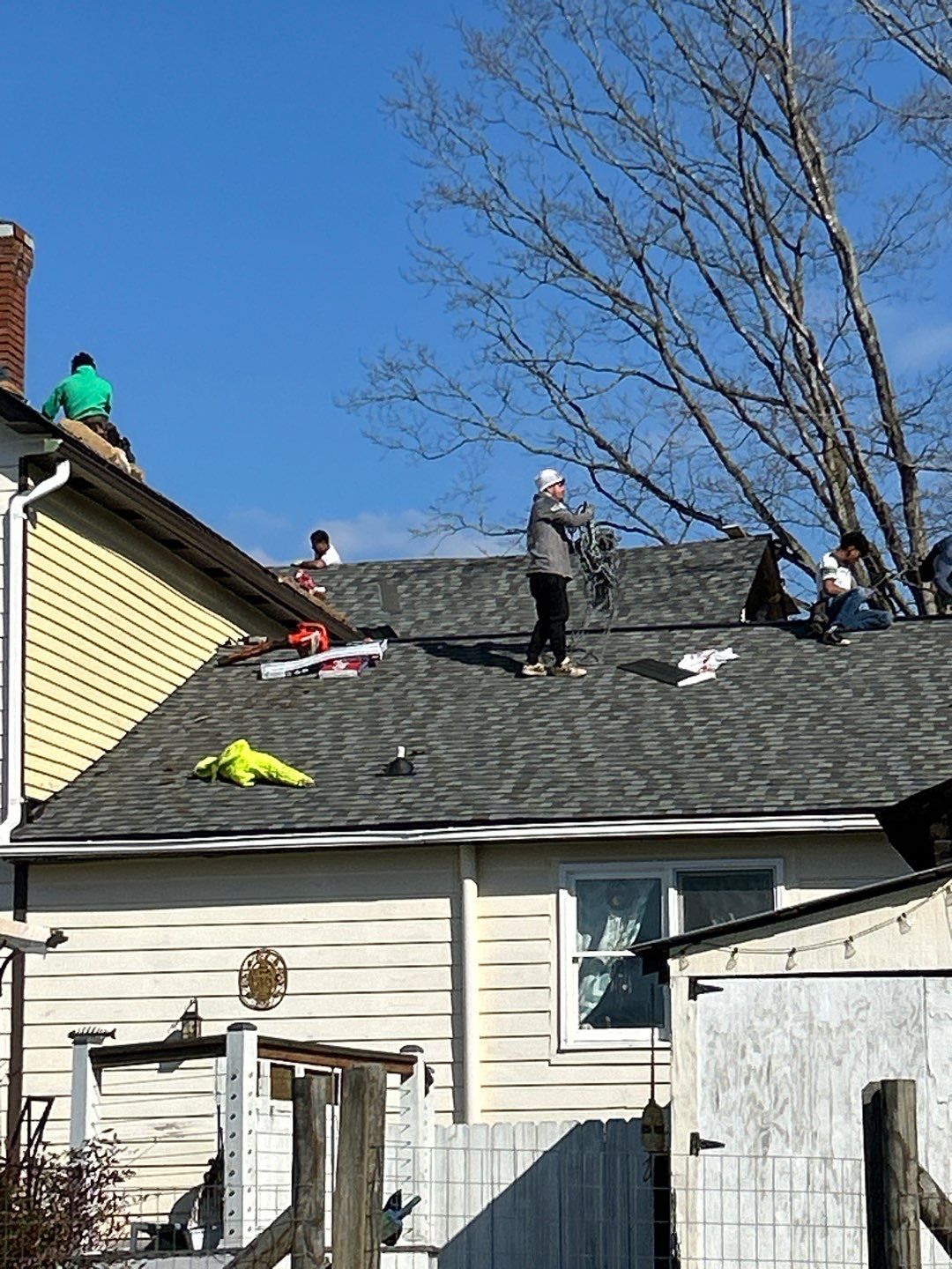 Residential Roofing Installation using GAF Timberline HDZ Harvest Blend in Nantucket Morning by Undersun Roofing 