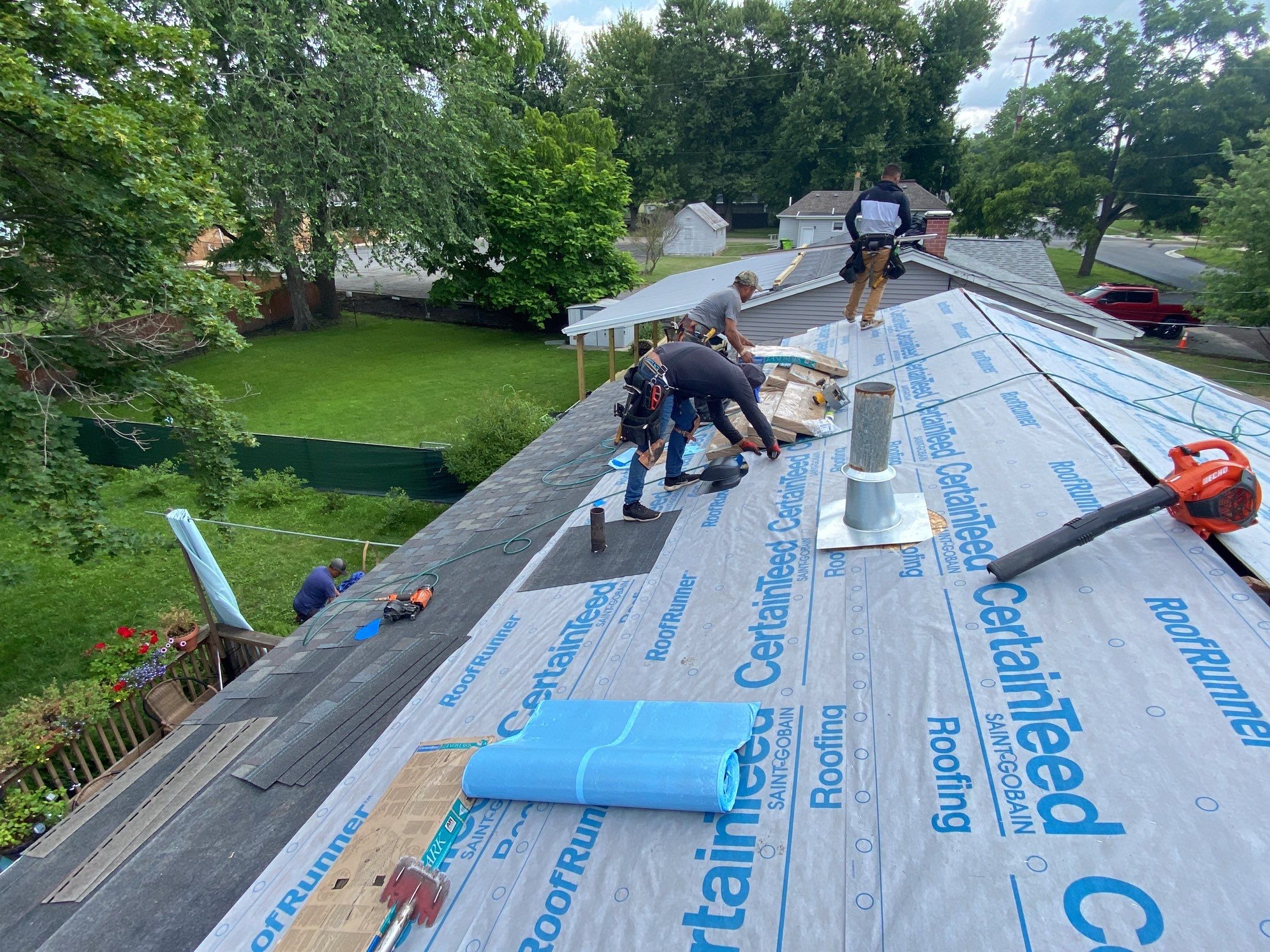 Roof Replacement using CertainTeed Landmark by 180 Contractors