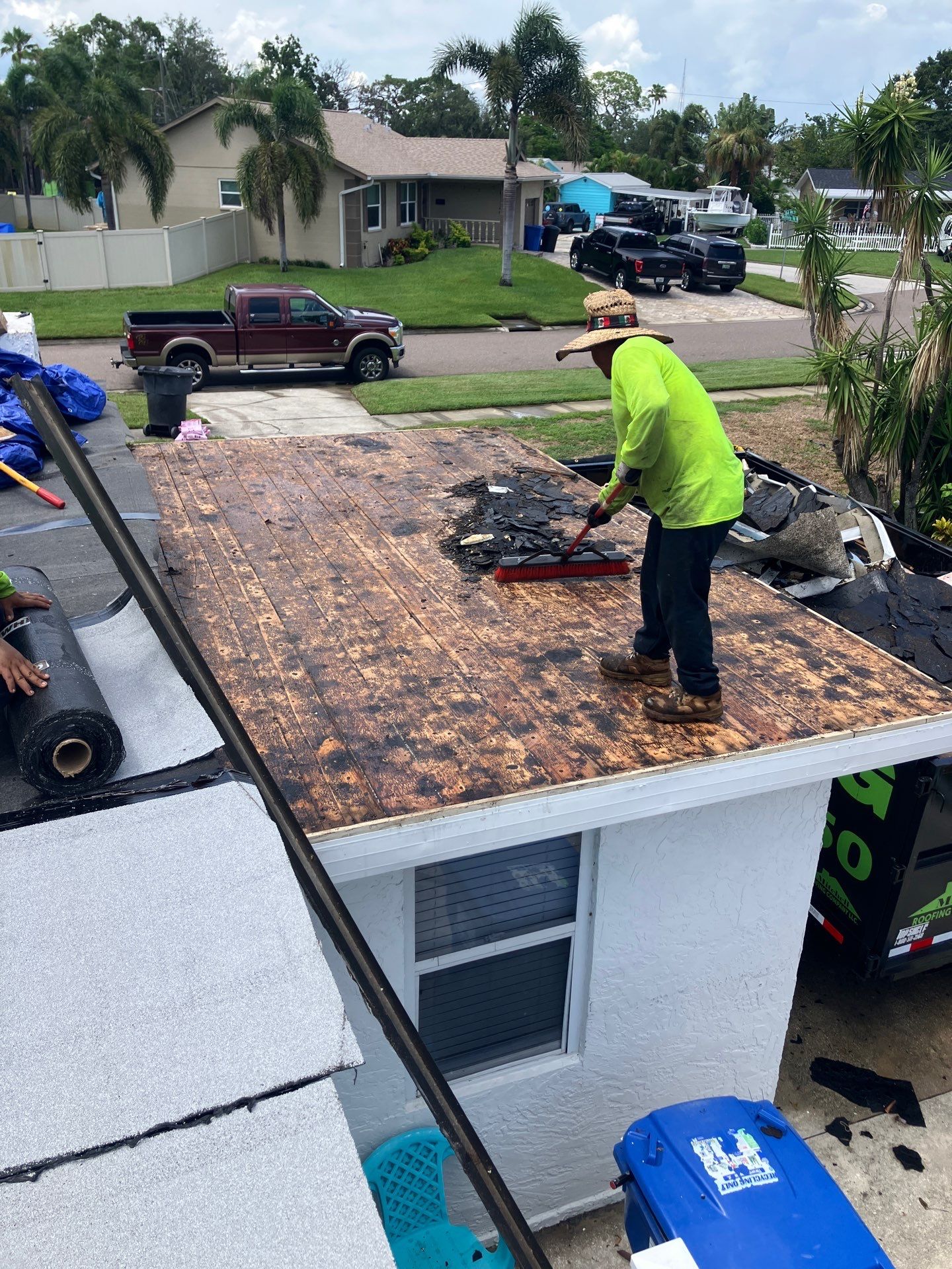 Project in St. Petersburg 33702 by Mitchell Roofing Company LLC 