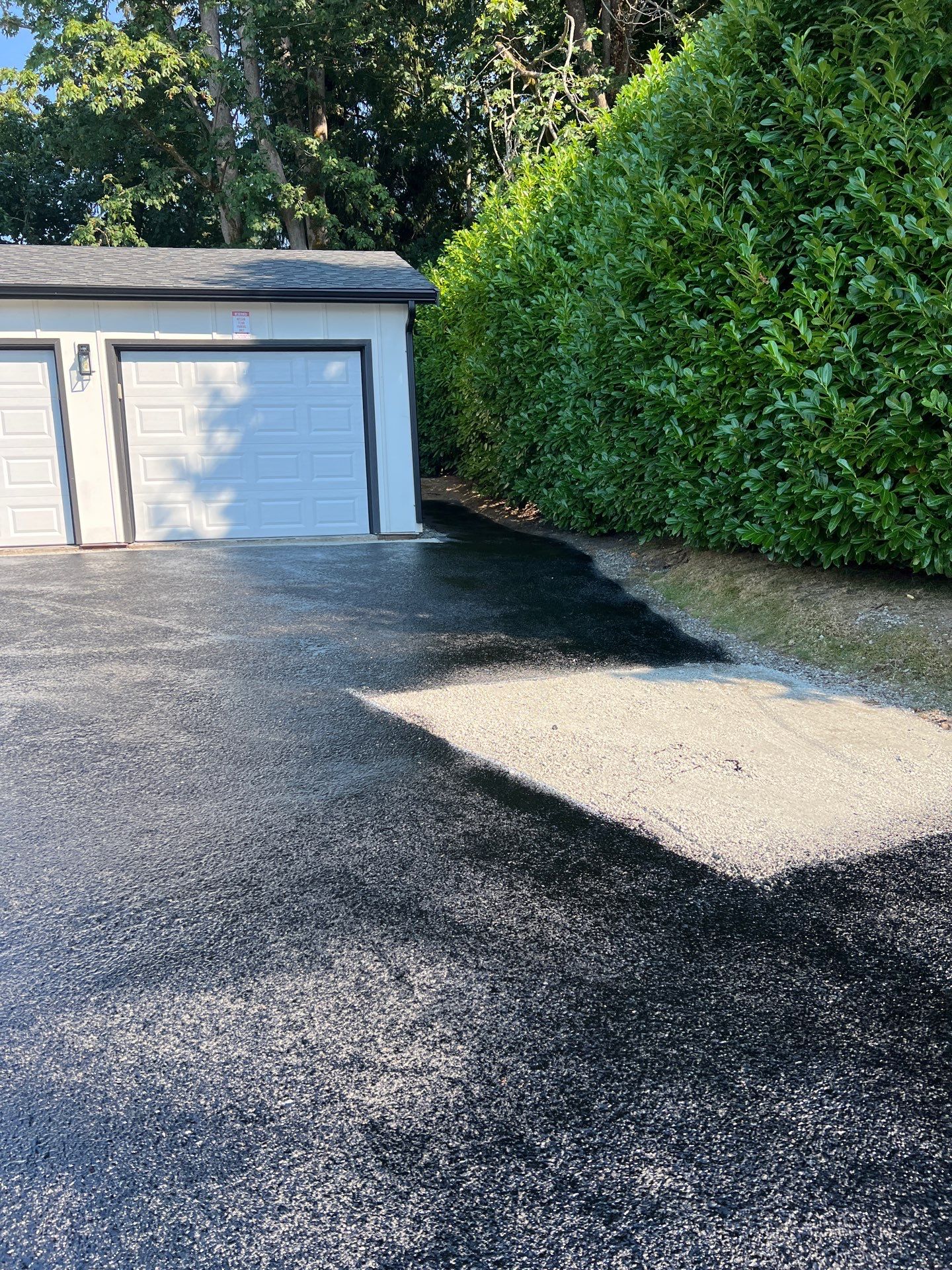 Sealcoat Driveway Repair | Everett  by Jireh Asphalt & Concrete Inc 