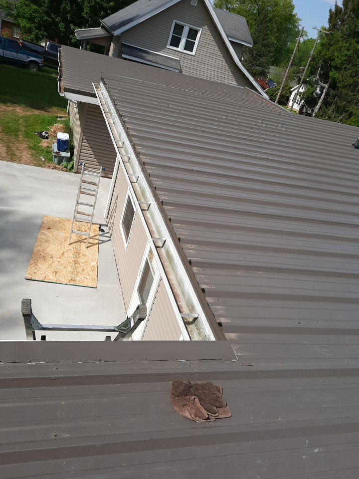 Rodney Murphy by Silver Leaf Contracting 