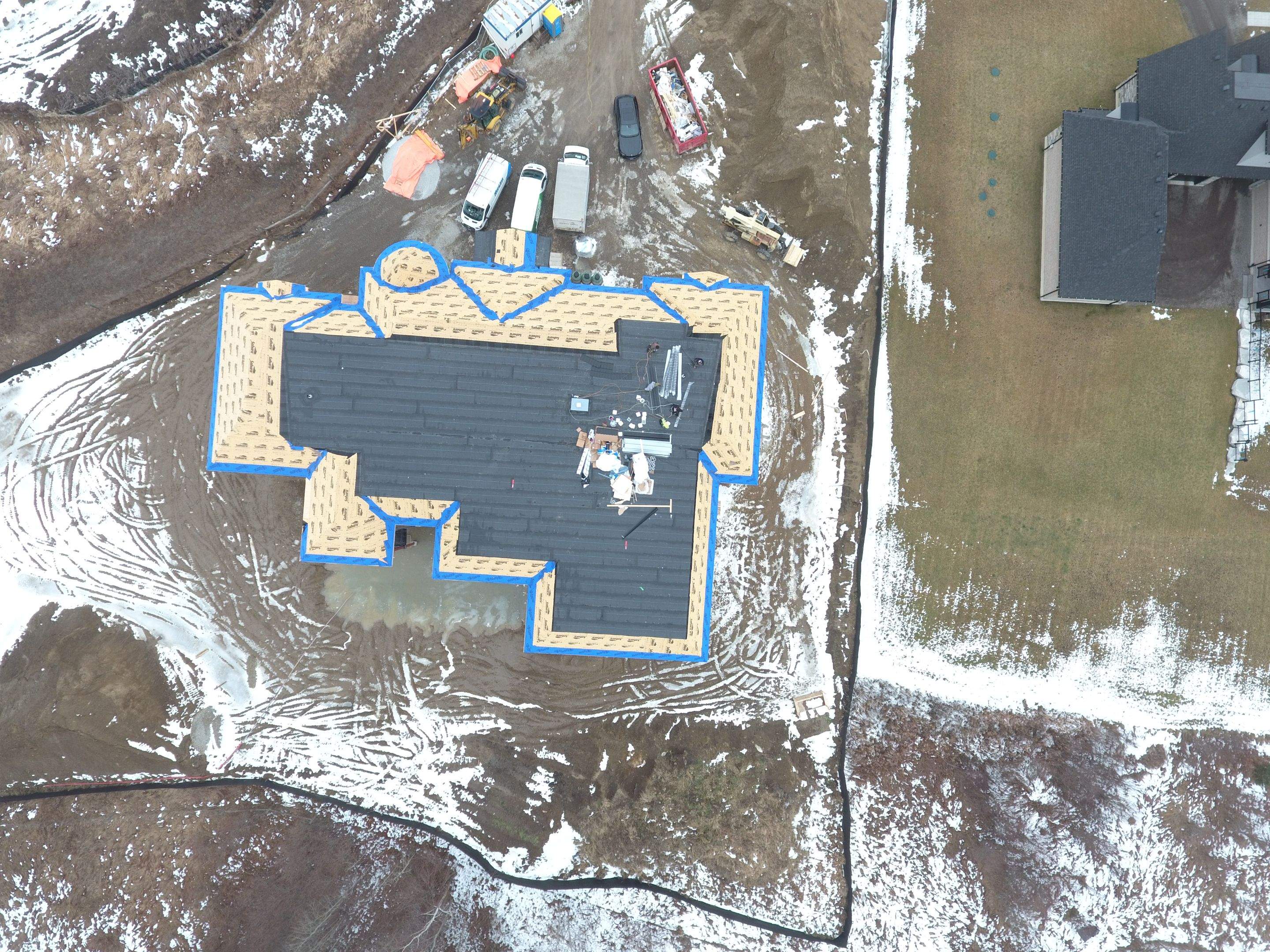 Stellar Homes  by Jay Carter Roofing & Sheet Metal