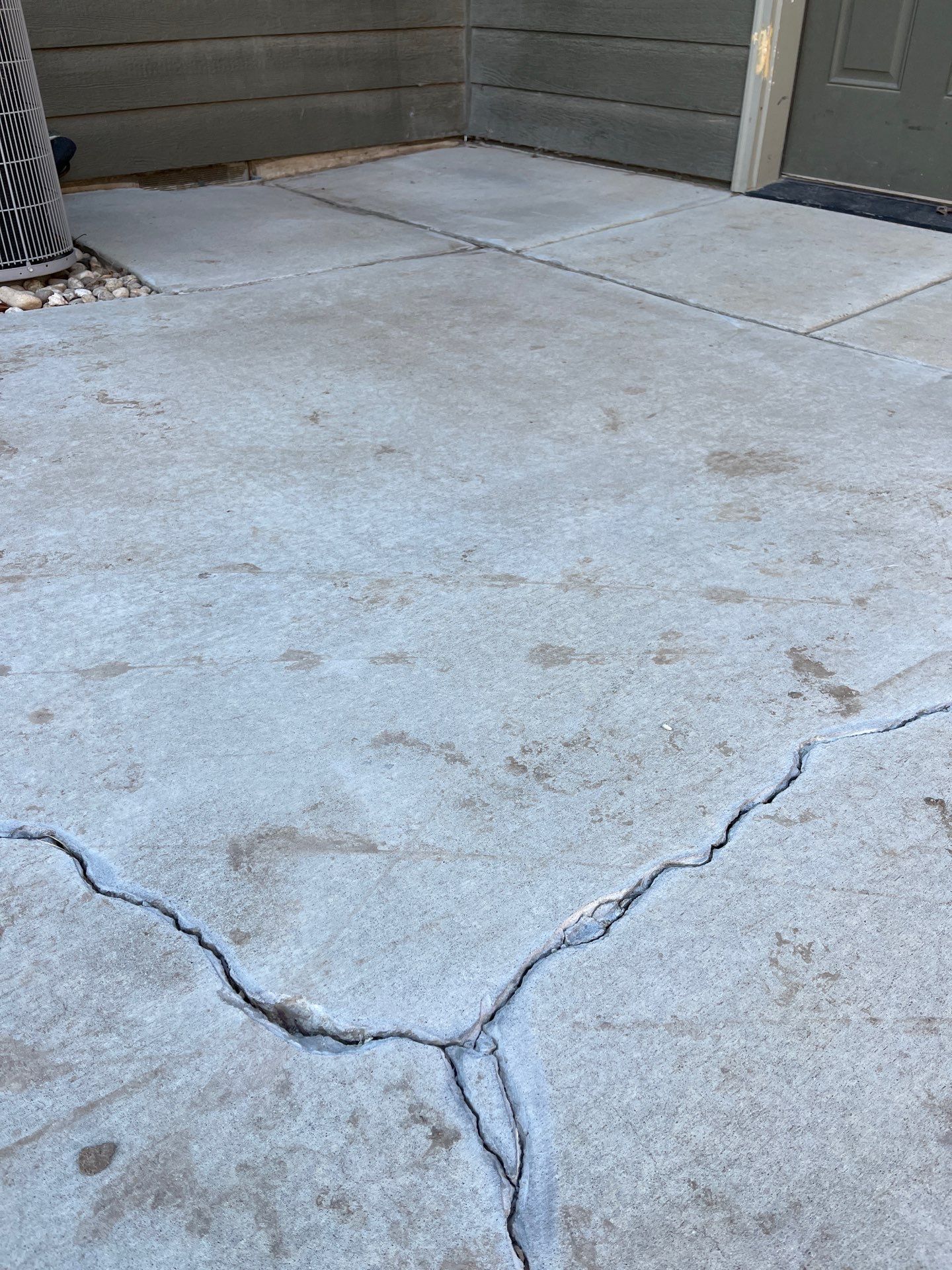 Cracks in Concrete Turned INVISIBLE - with NexusPro and PolyLevel by Mr. Mudd Concrete