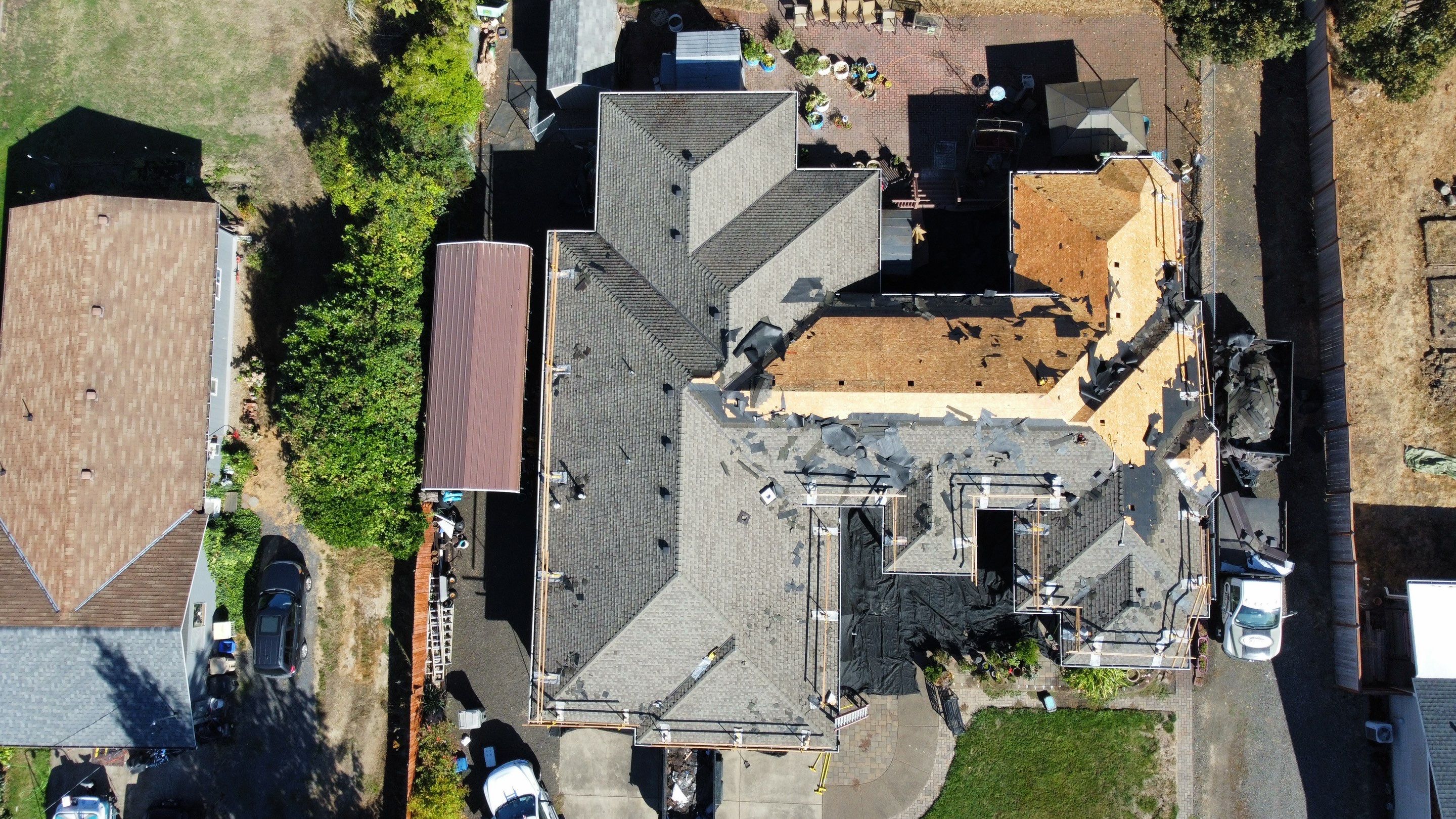 Residential Roofing Installation using IKO Dynasty (Color: Biscayne) by Orezona Building & Roofing Company, Inc.