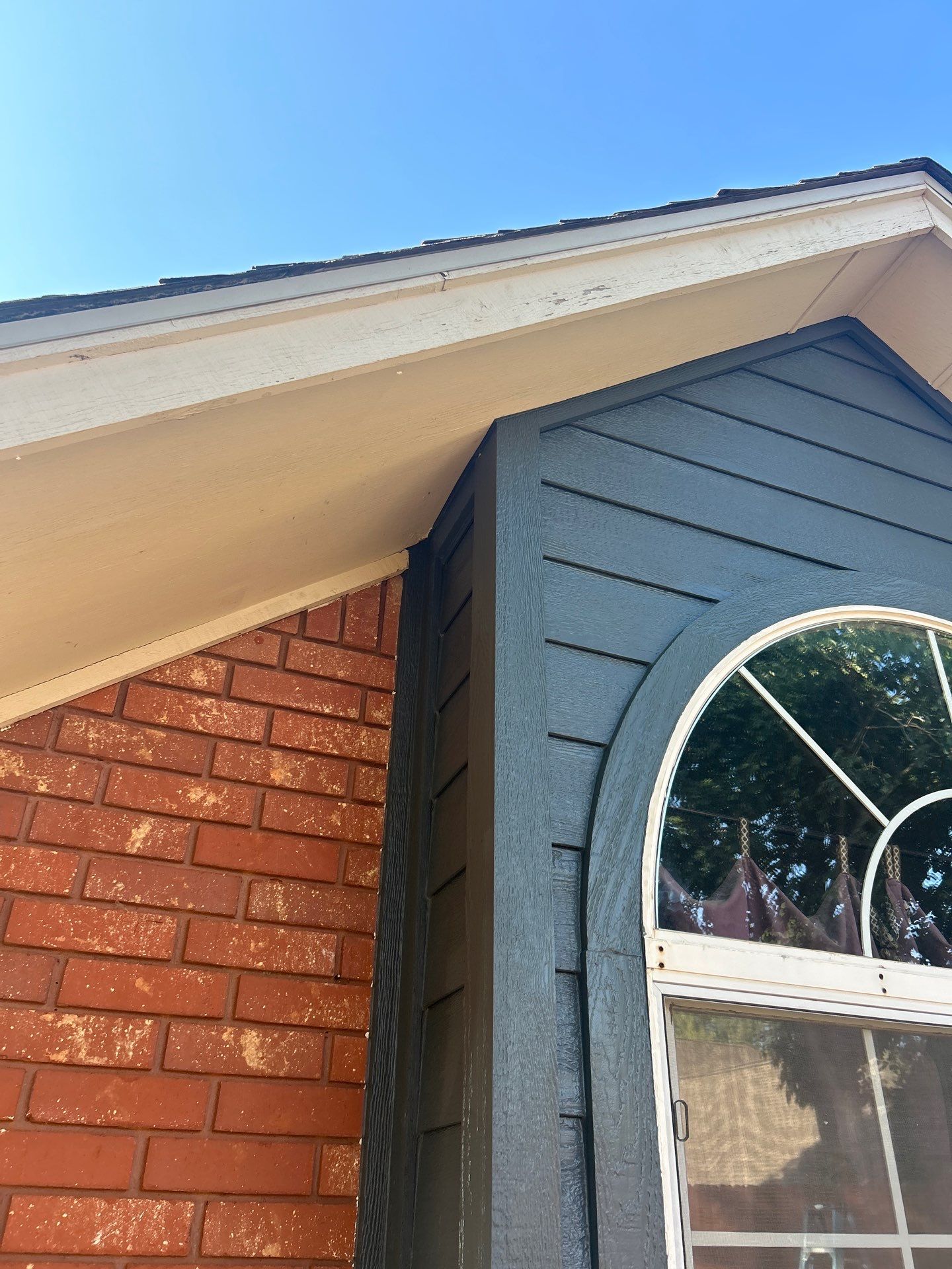 Siding Replacement and Exterior Painting in Edmond, OK by McCann's Roofing and Construction